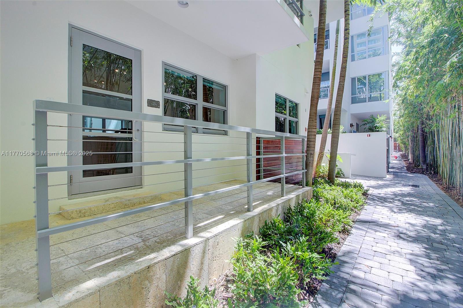 125 Ocean Drive #L0101, Miami Beach FL 33139