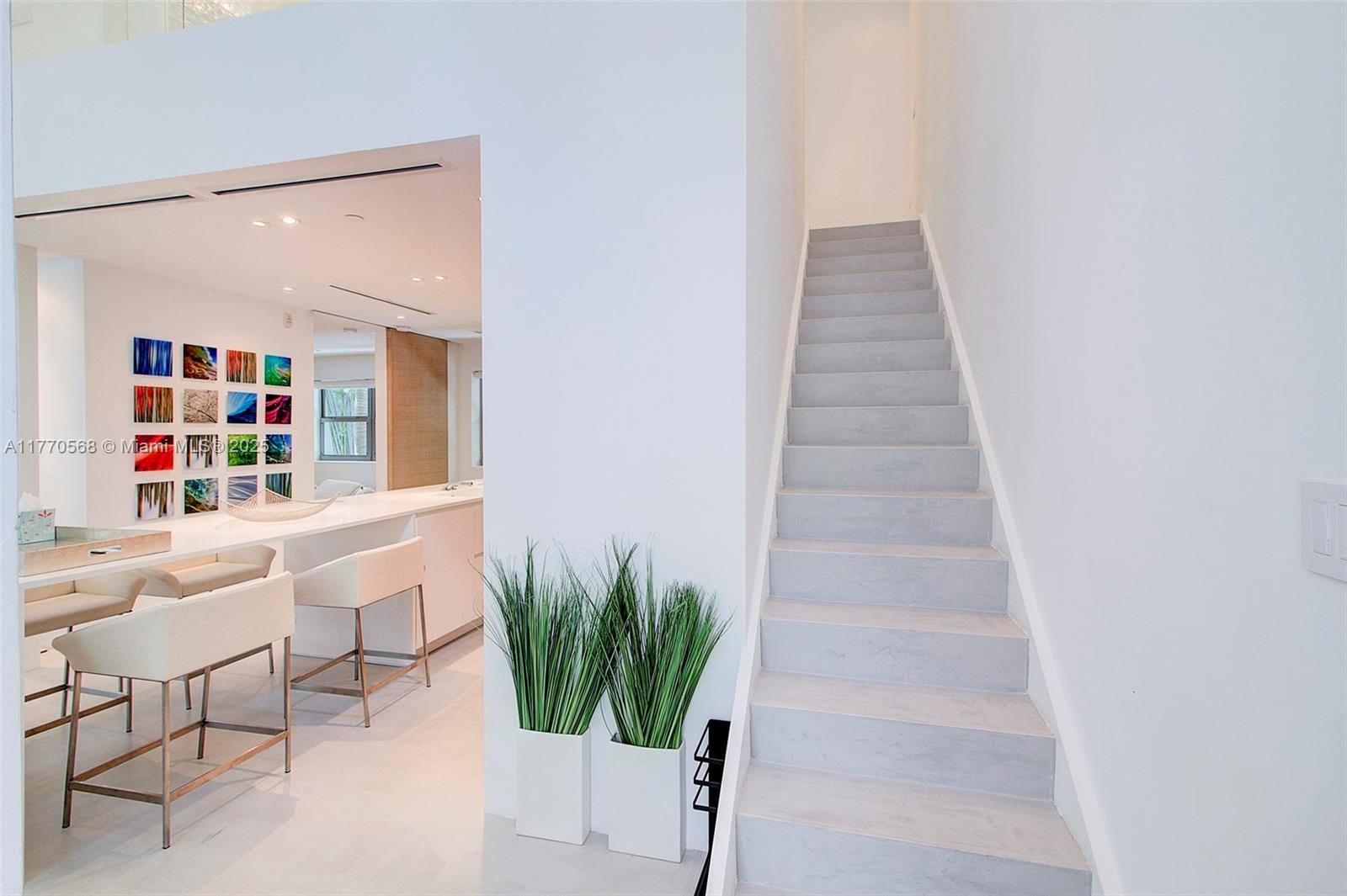 125 Ocean Drive #L0101, Miami Beach FL 33139
