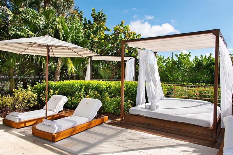 125 Ocean Drive #L0101, Miami Beach FL 33139