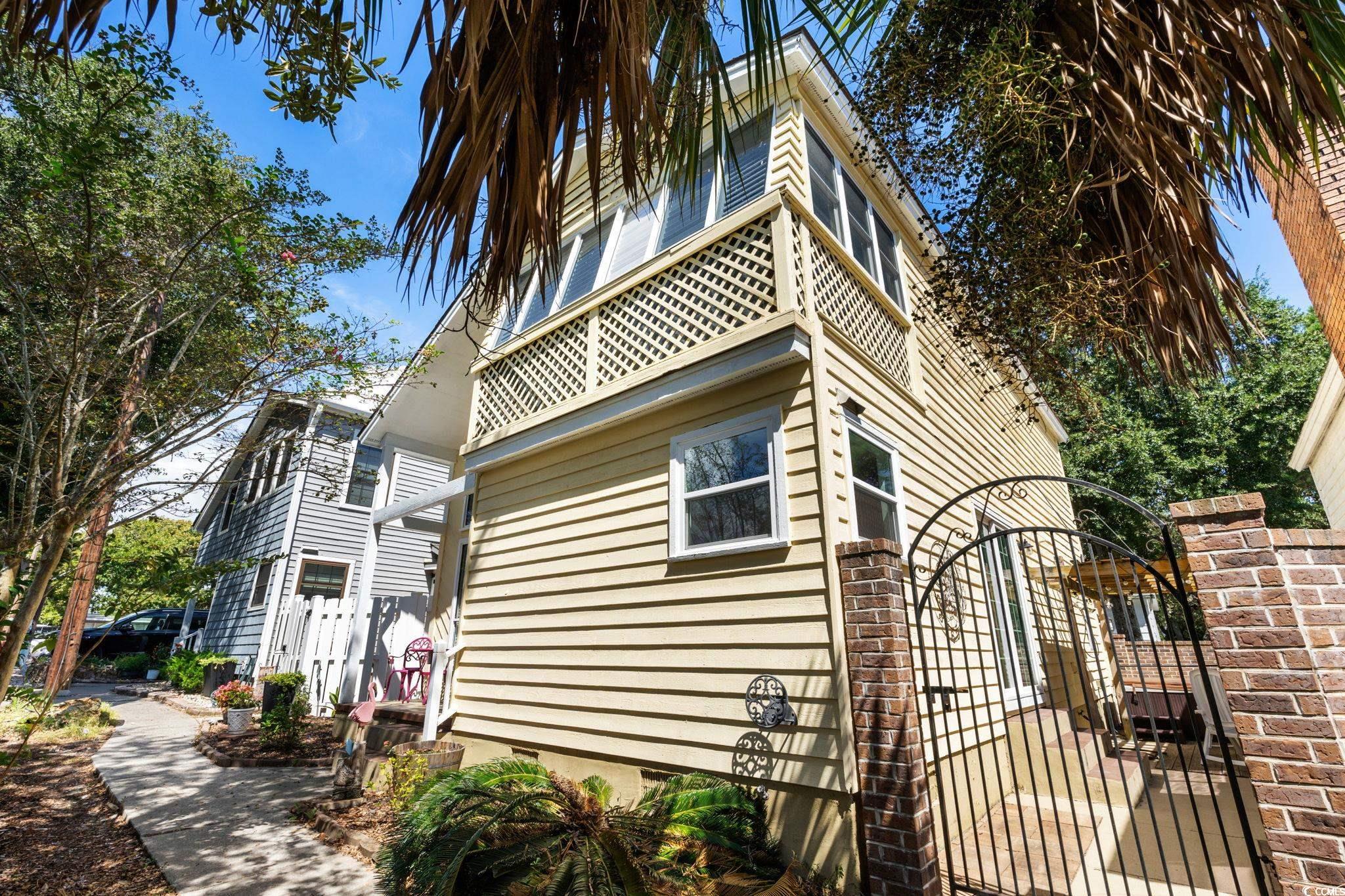 1521 Edge Dr. North Myrtle Beach, SC 29582