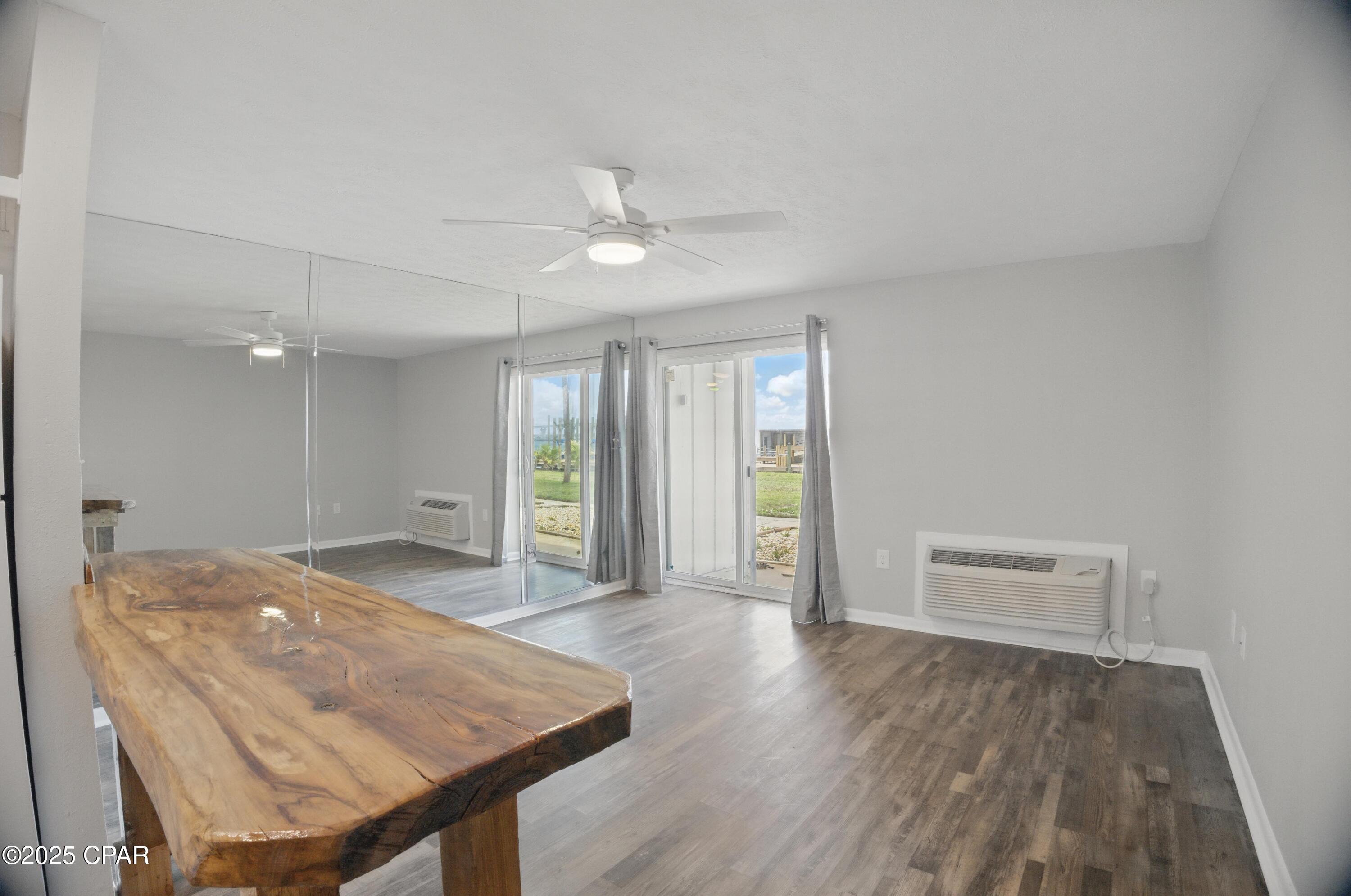 Image 3 For 5505 Sun Harbor Road 141