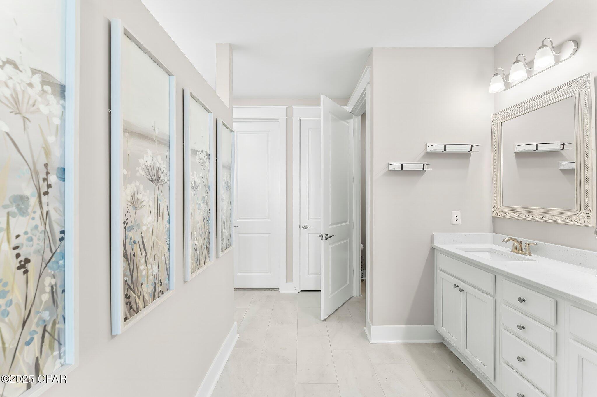 Image 14 For 2221 Warbler Street