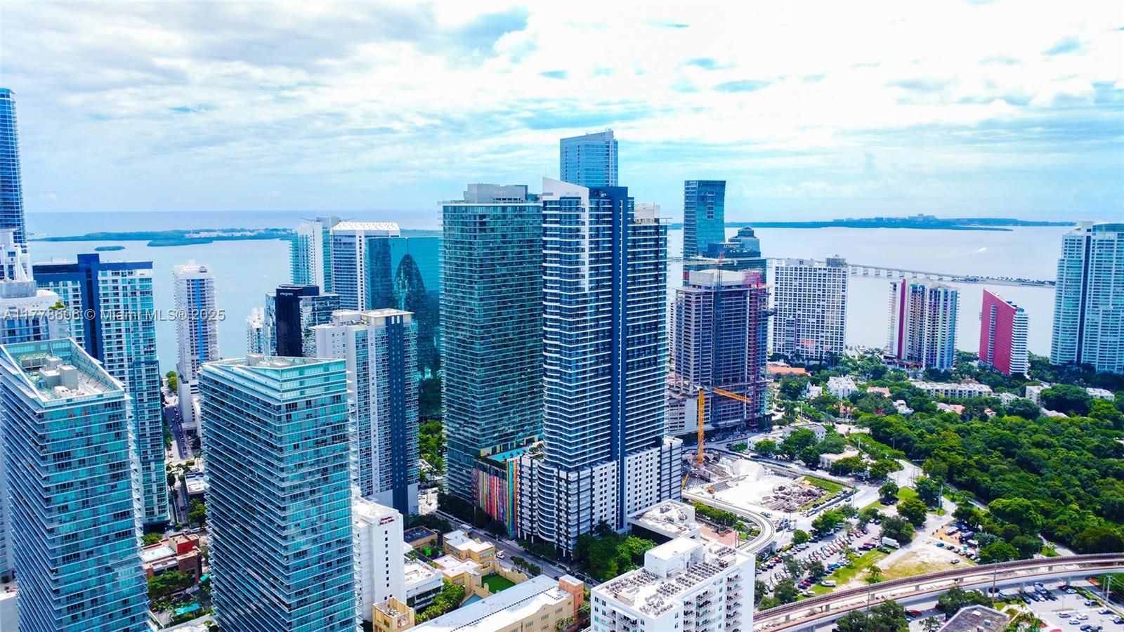 60 SW 13th St #2001, Miami FL 33130