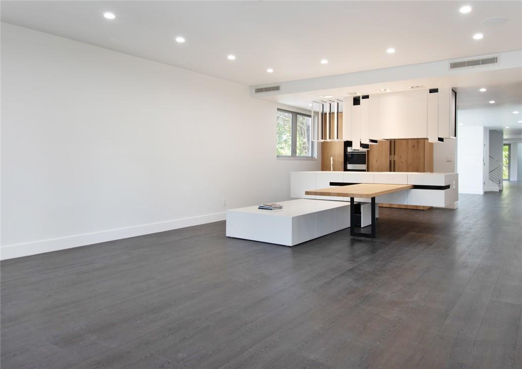 Resub E1/2 Blk 16 & W1/2