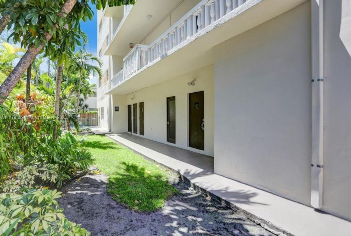 1020 94th St #401, Bay Harbor Islands, Florida image 9