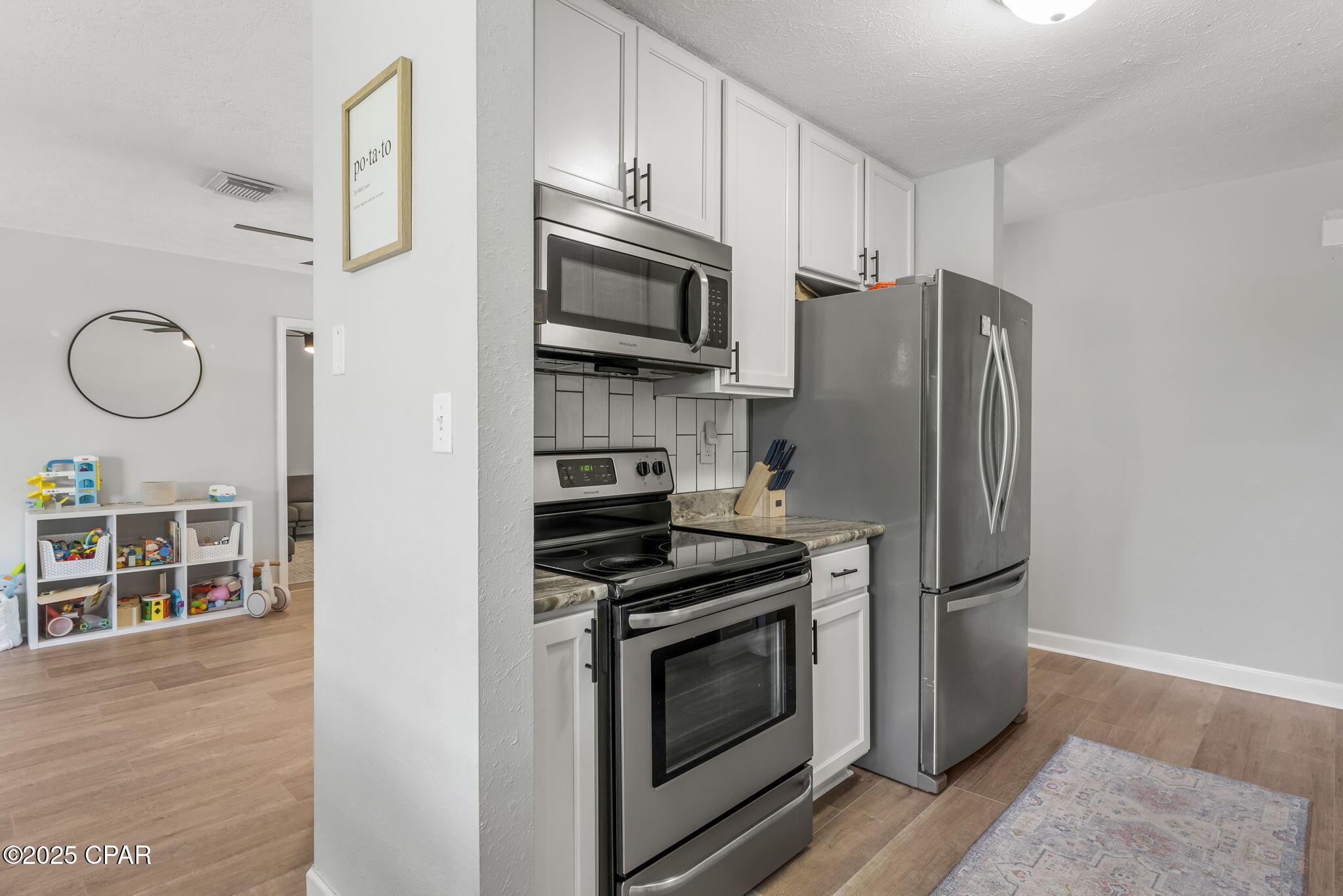 Image 9 For 13006 Petunia Street