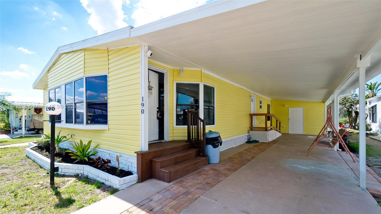 5707 45th Street E #190, Bradenton, Florida image 2