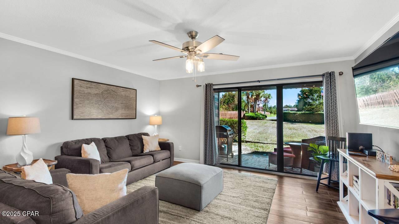 Image 2 For 17751 Panama City Beach Parkway 18e