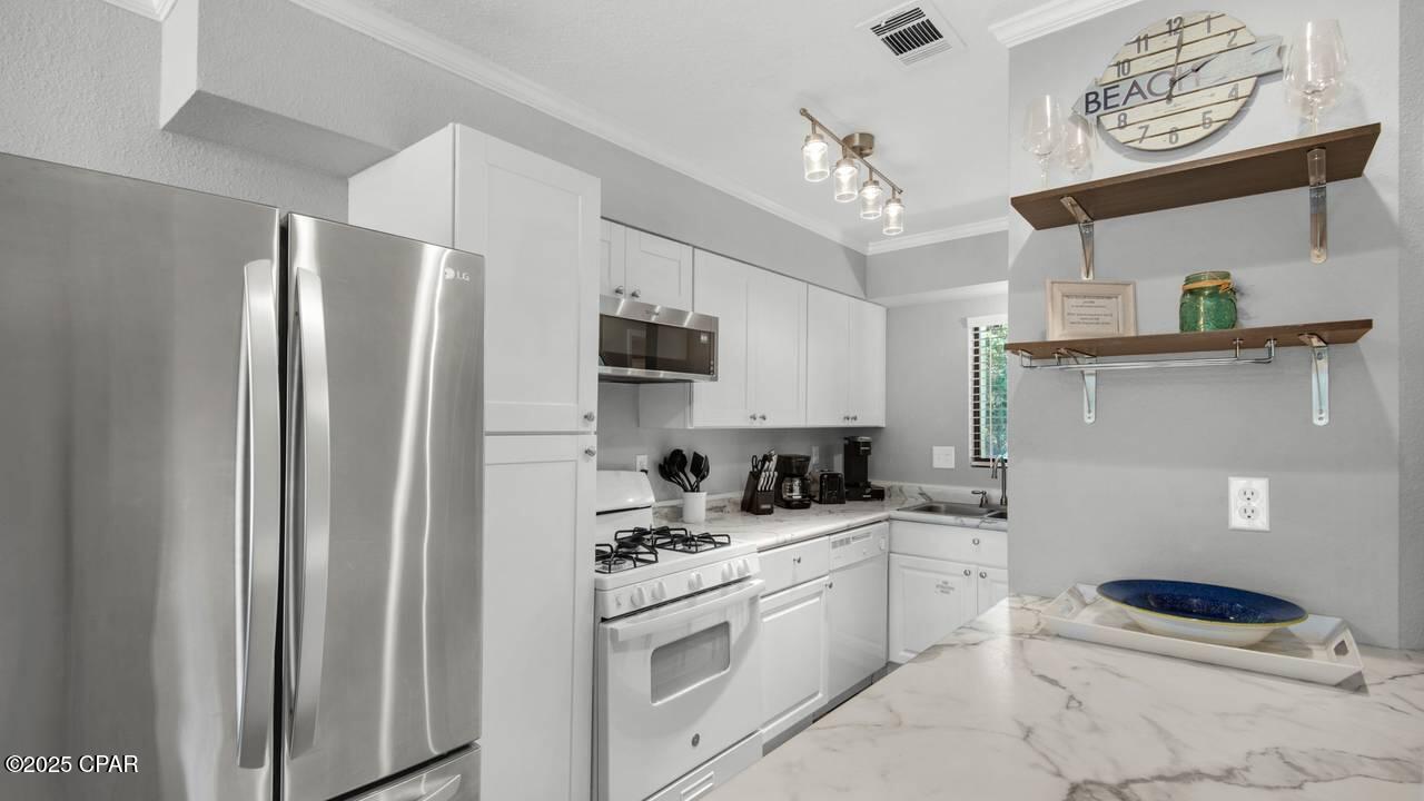 Image 5 For 17751 Panama City Beach Parkway 18e