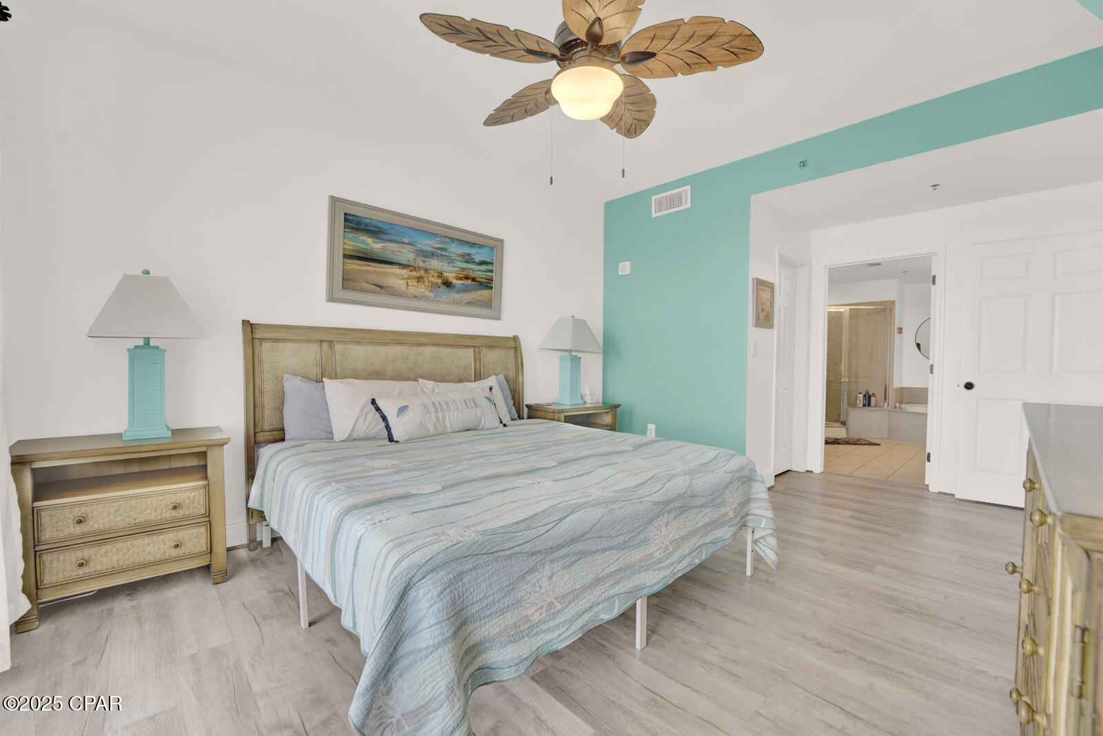 Image 17 For 9902 Thomas Drive 629