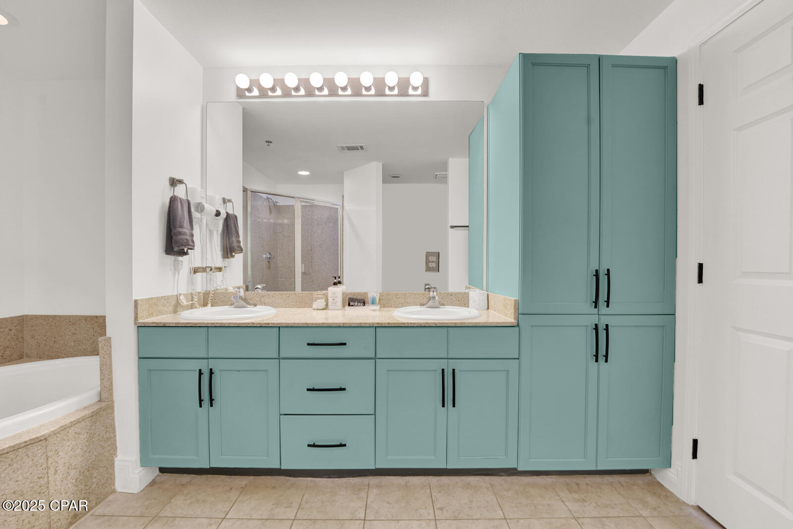 Image 23 For 9902 Thomas Drive 629