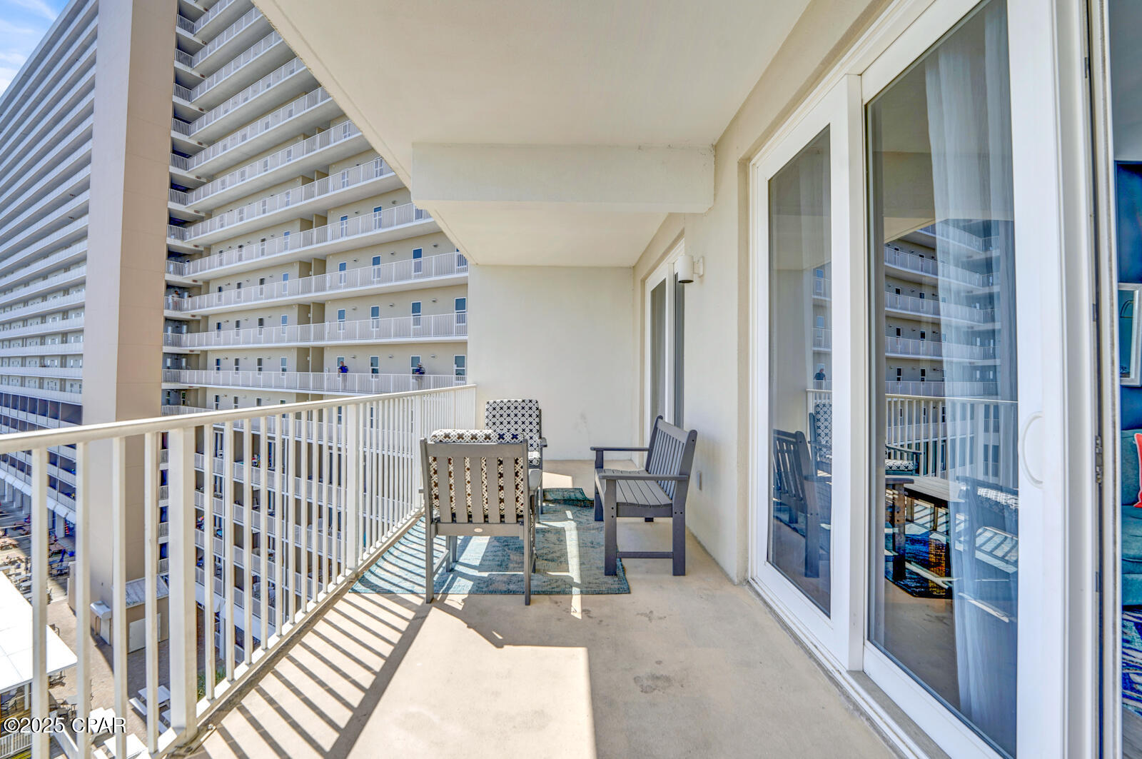 Image 31 For 9902 Thomas Drive 629