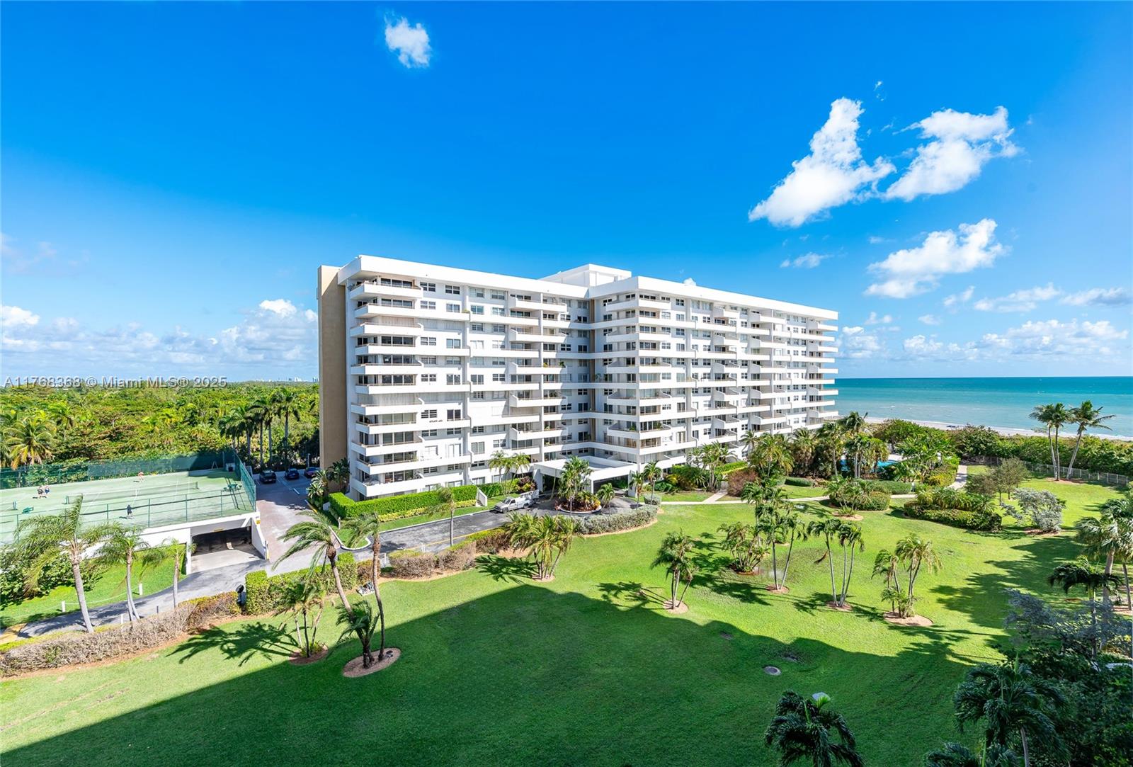 199 Ocean Lane Dr #706, Key Biscayne FL 33149