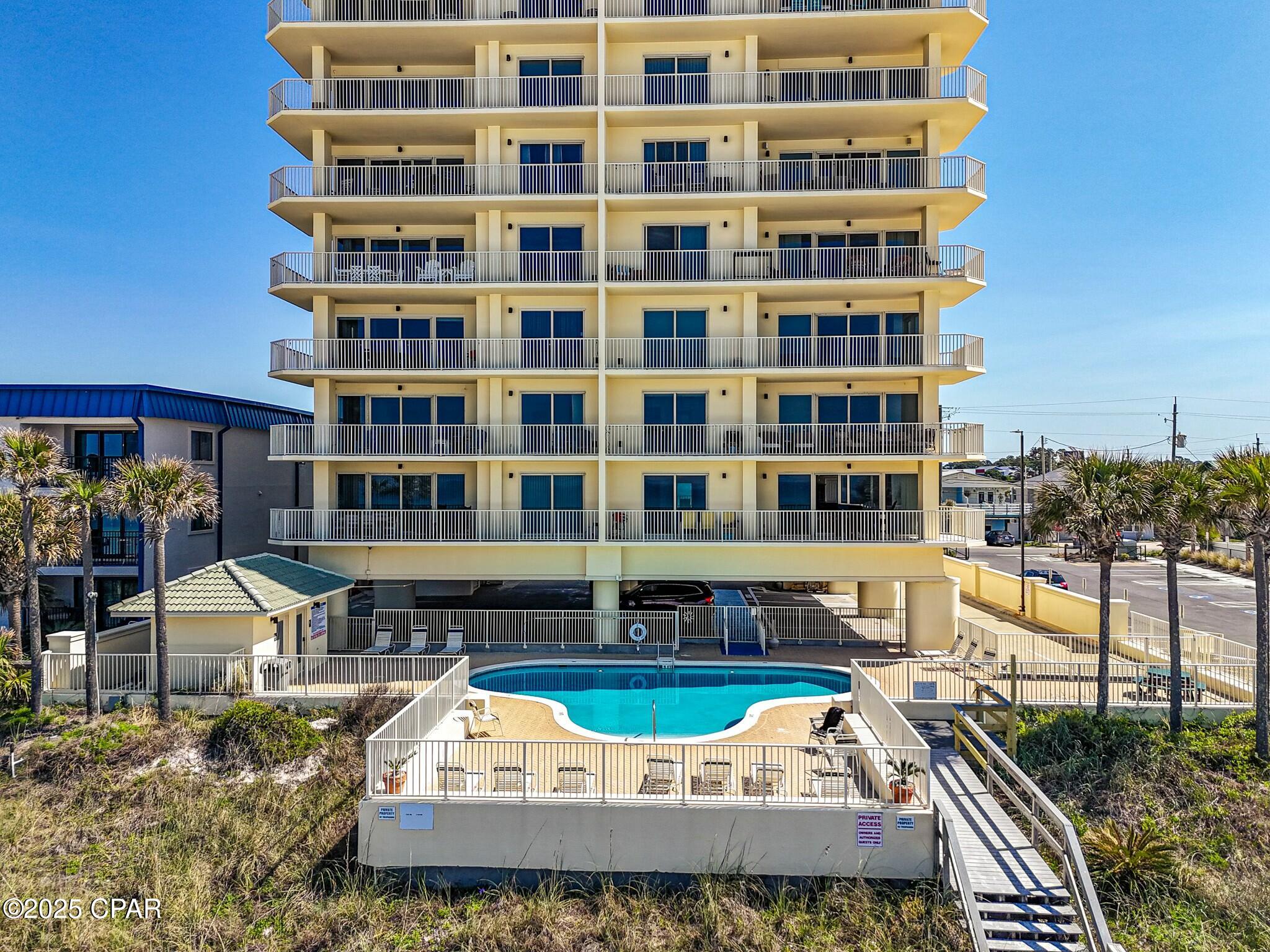Image 35 For 8601 Surf Drive 1e