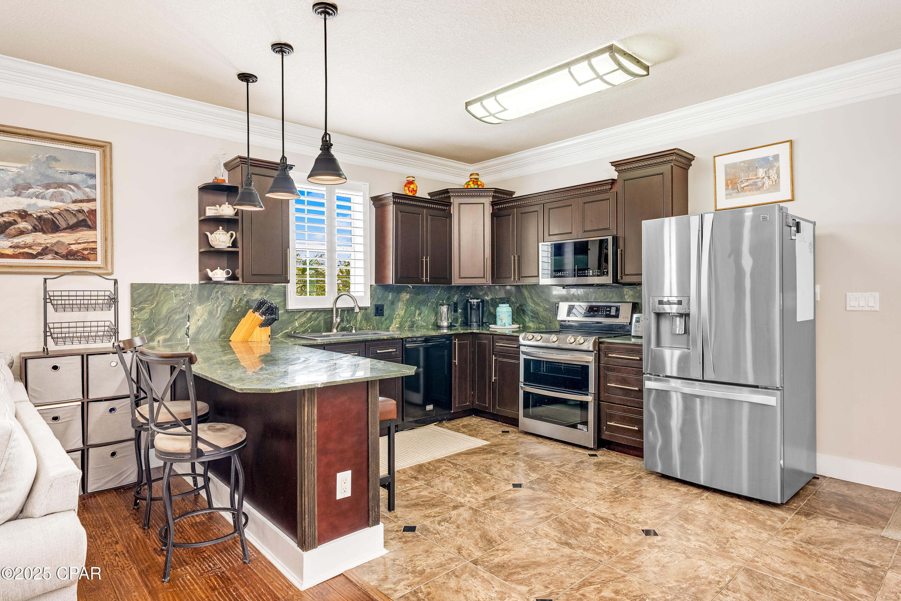 Image 105 For 306 Coconut Grove Court