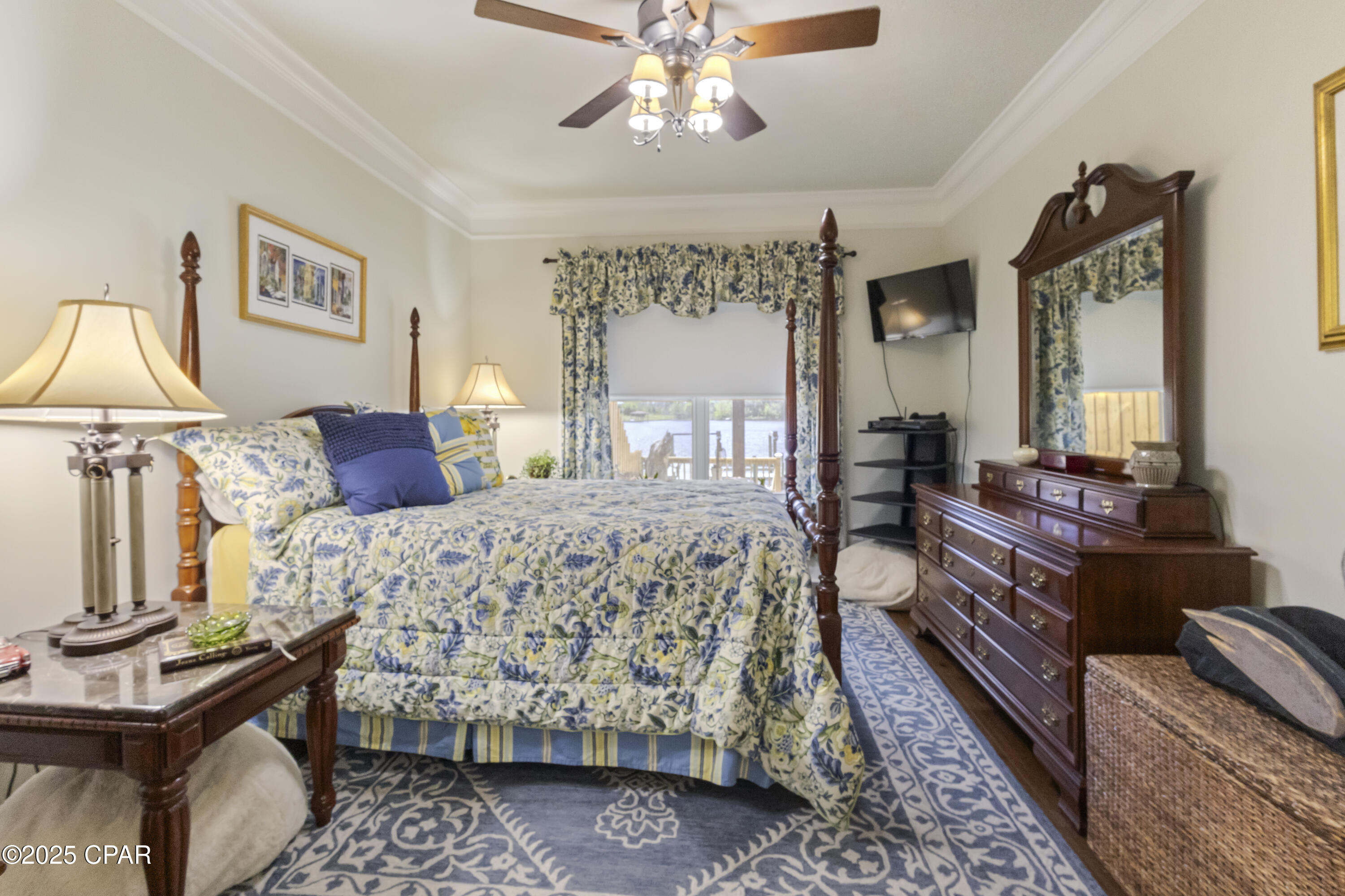 Image 15 For 2910 Country Club Drive