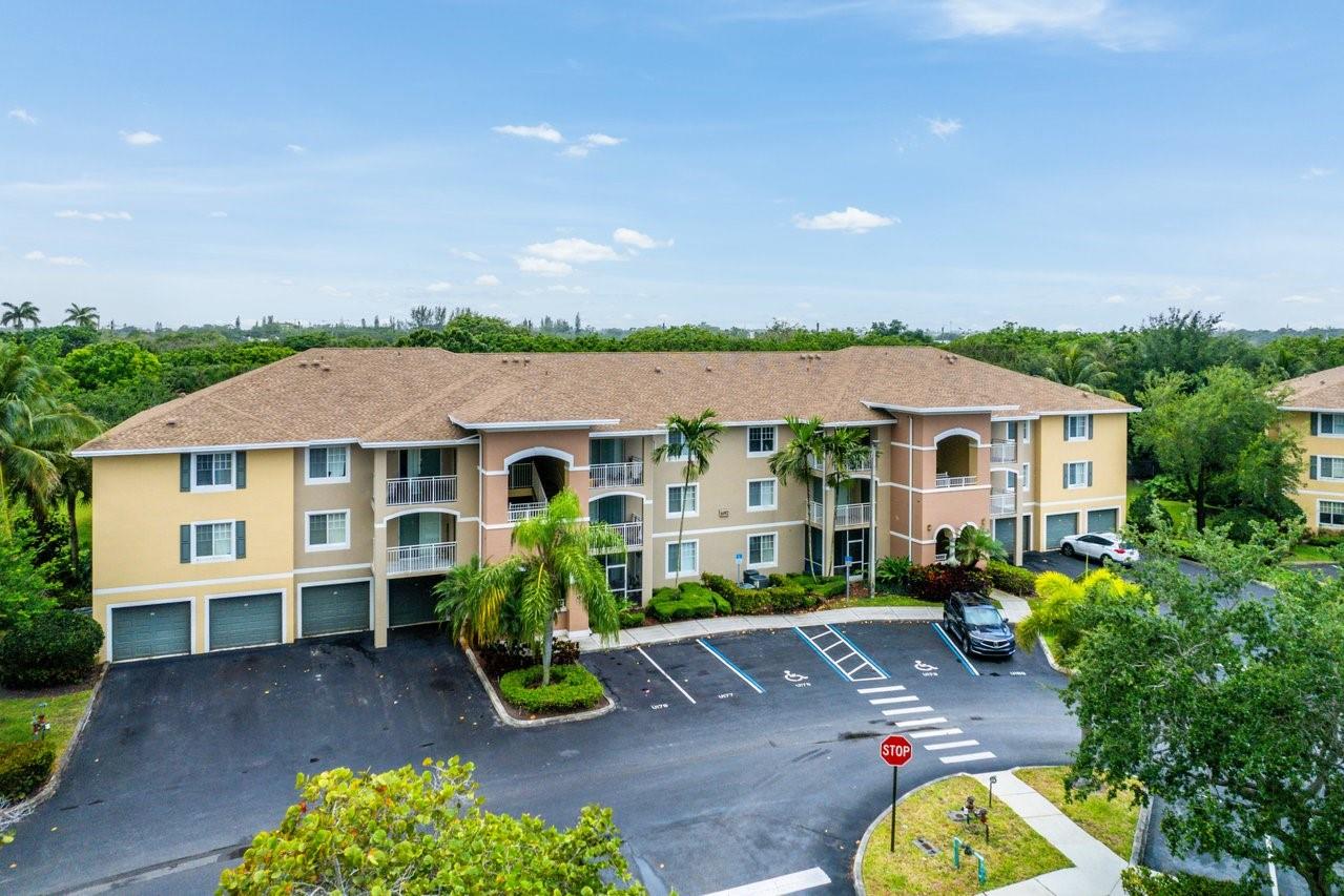 Villas At Emerald Dunes C