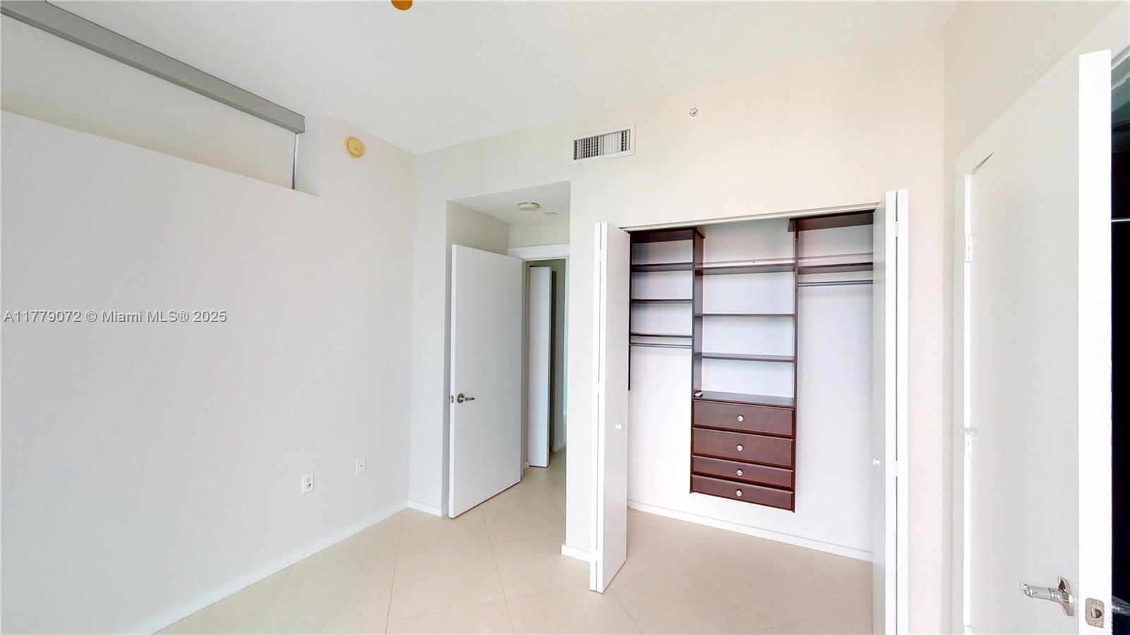 900 Biscayne Blvd #4312, Miami FL 33132