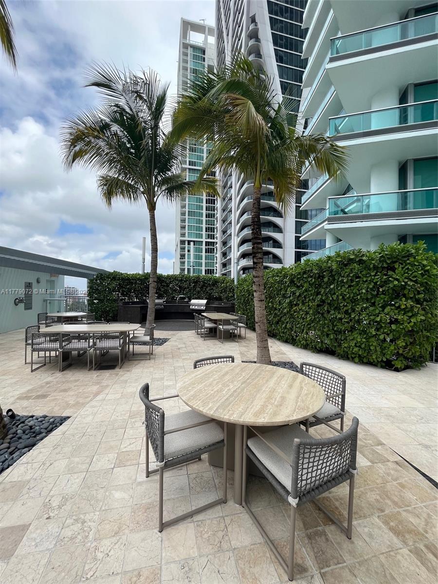 900 Biscayne Blvd #4312, Miami FL 33132