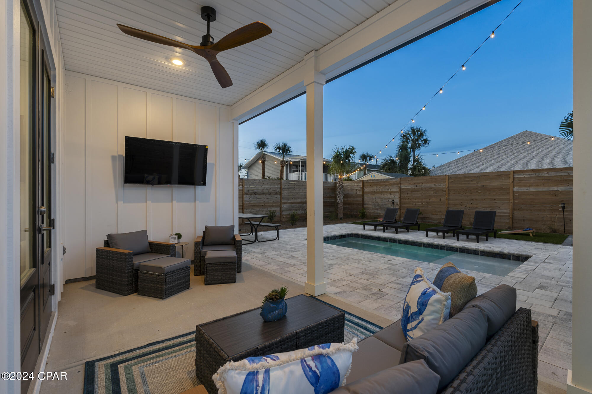 Image 3 For 7028 Thomas Drive