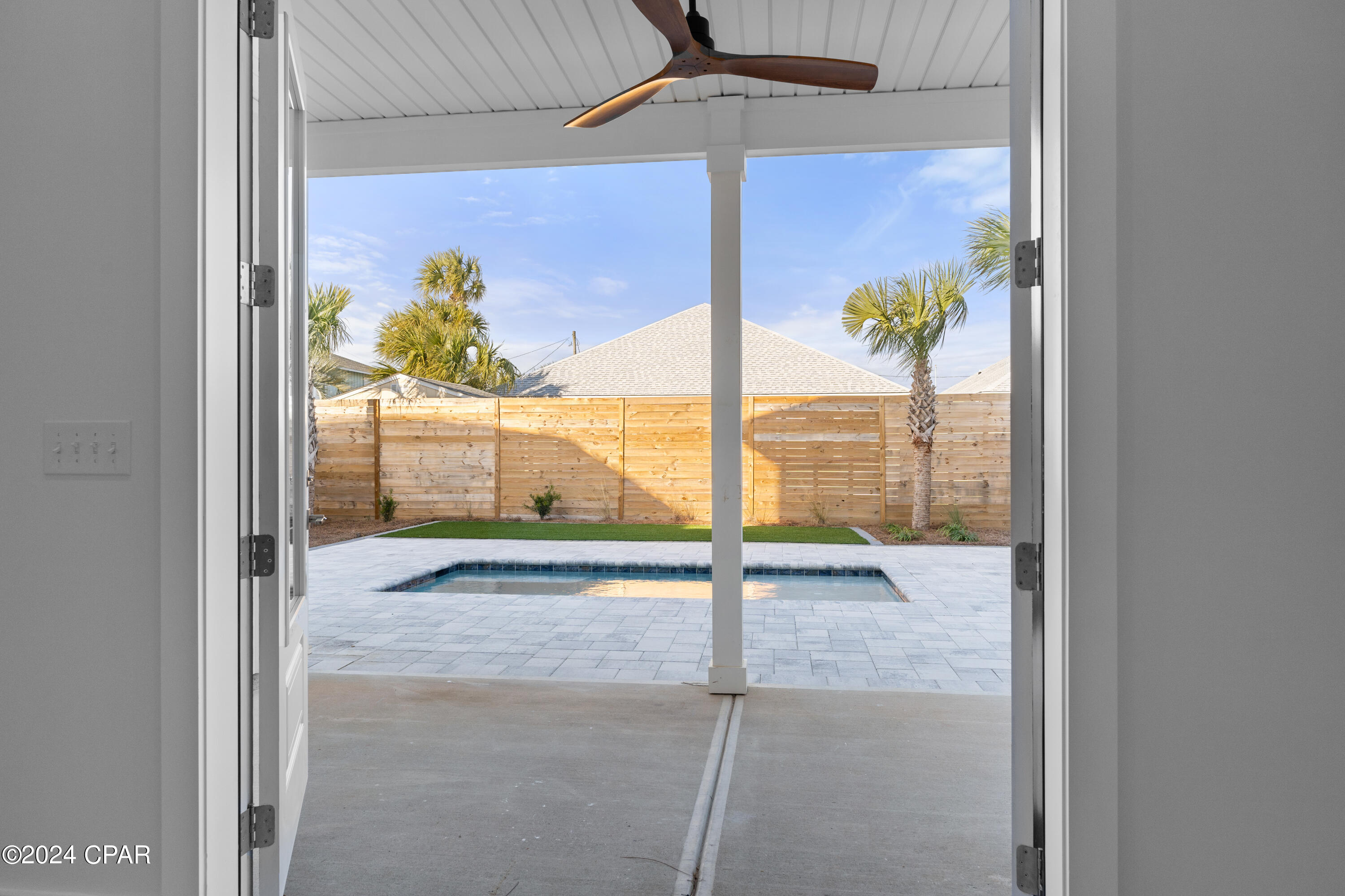Image 33 For 7028 Thomas Drive