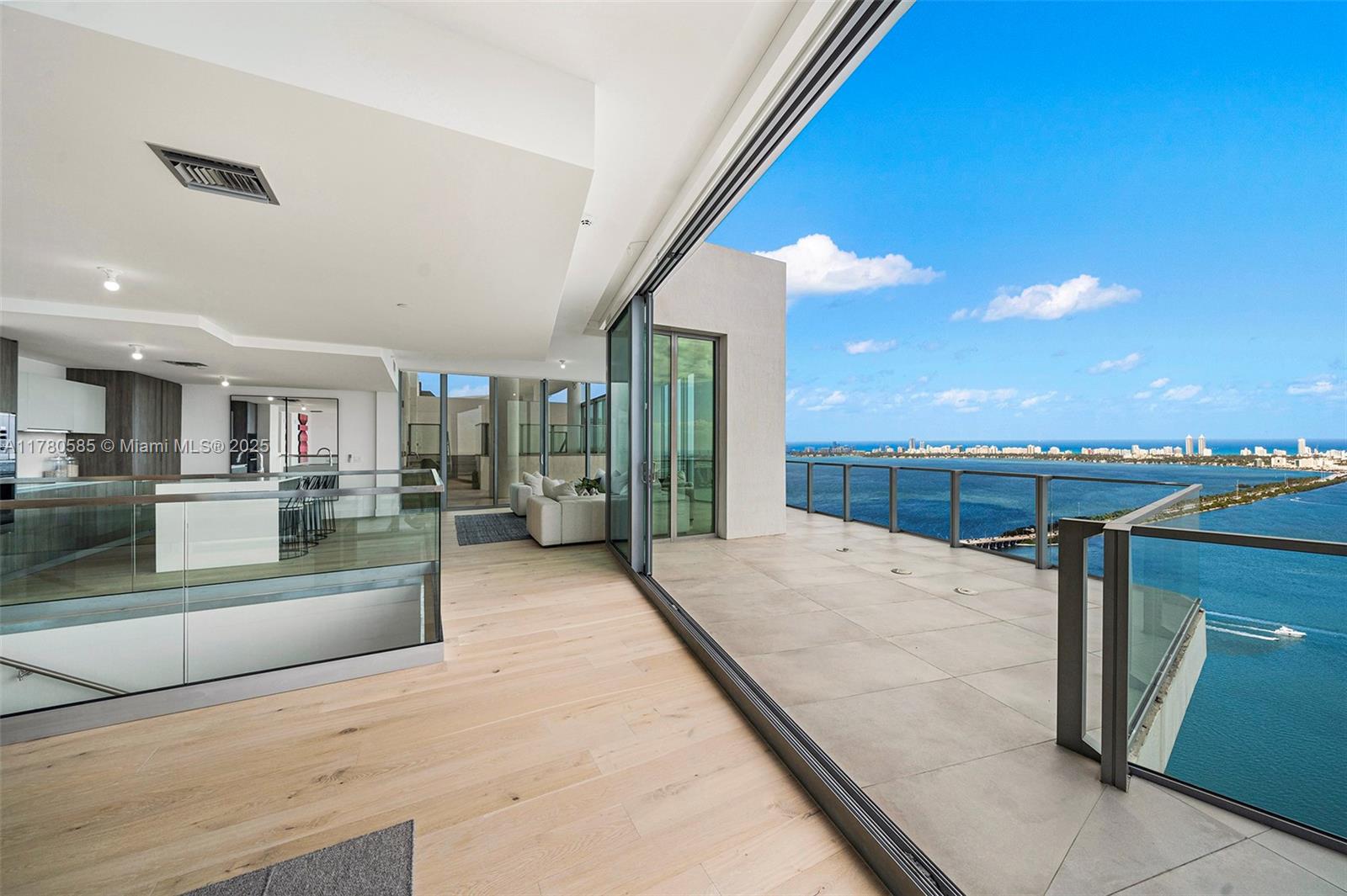 2900 NE 7th Ave #5102, Miami FL 33137