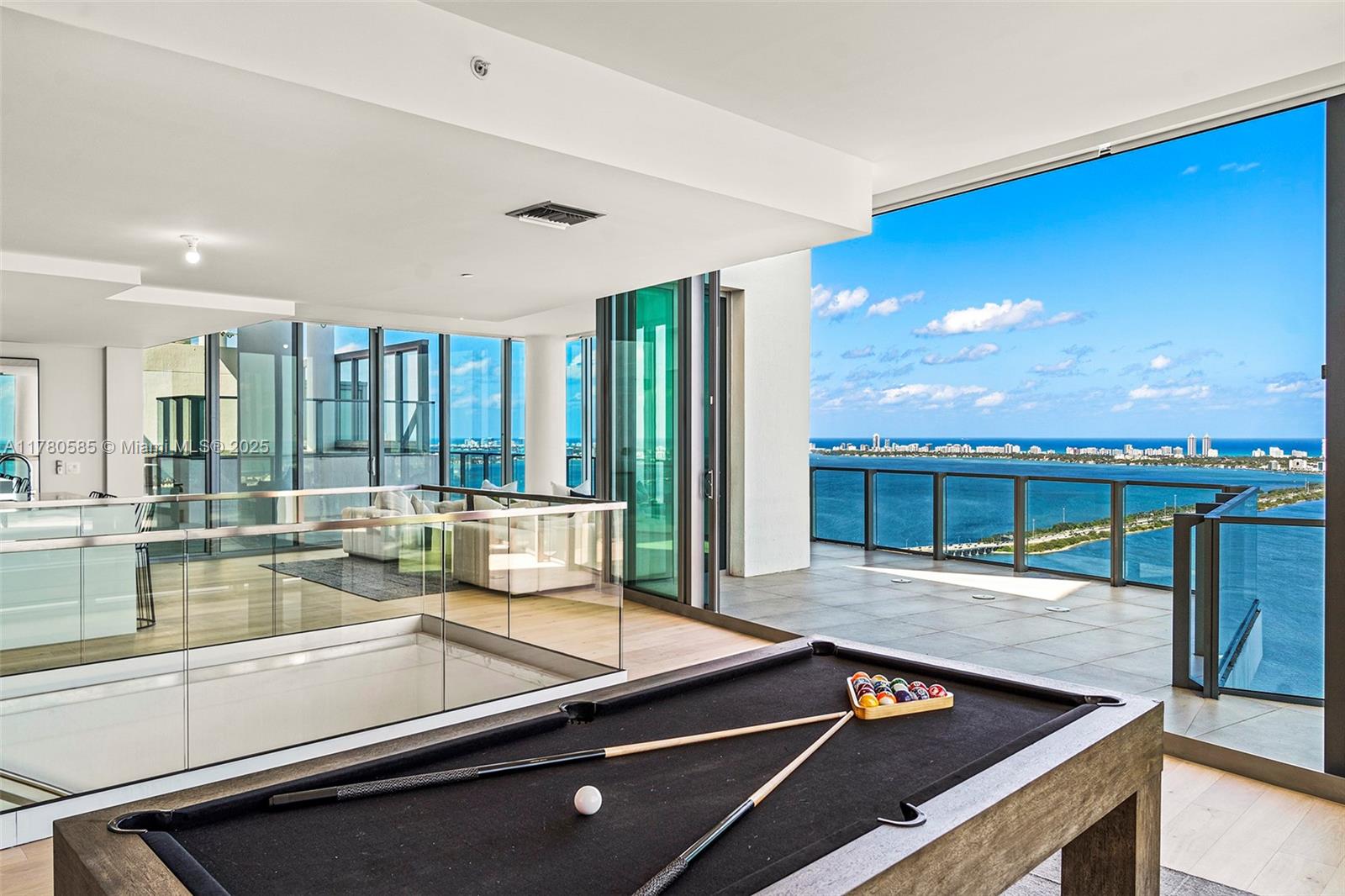 2900 NE 7th Ave #5102, Miami FL 33137