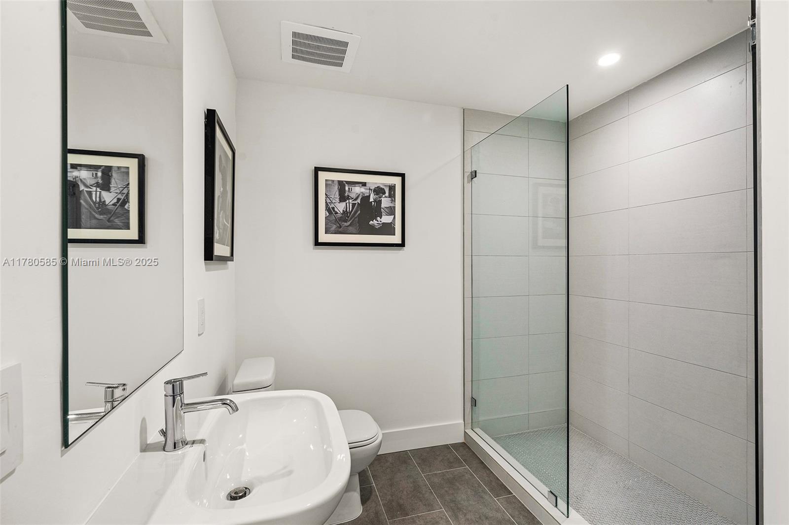 2900 NE 7th Ave #5102, Miami FL 33137