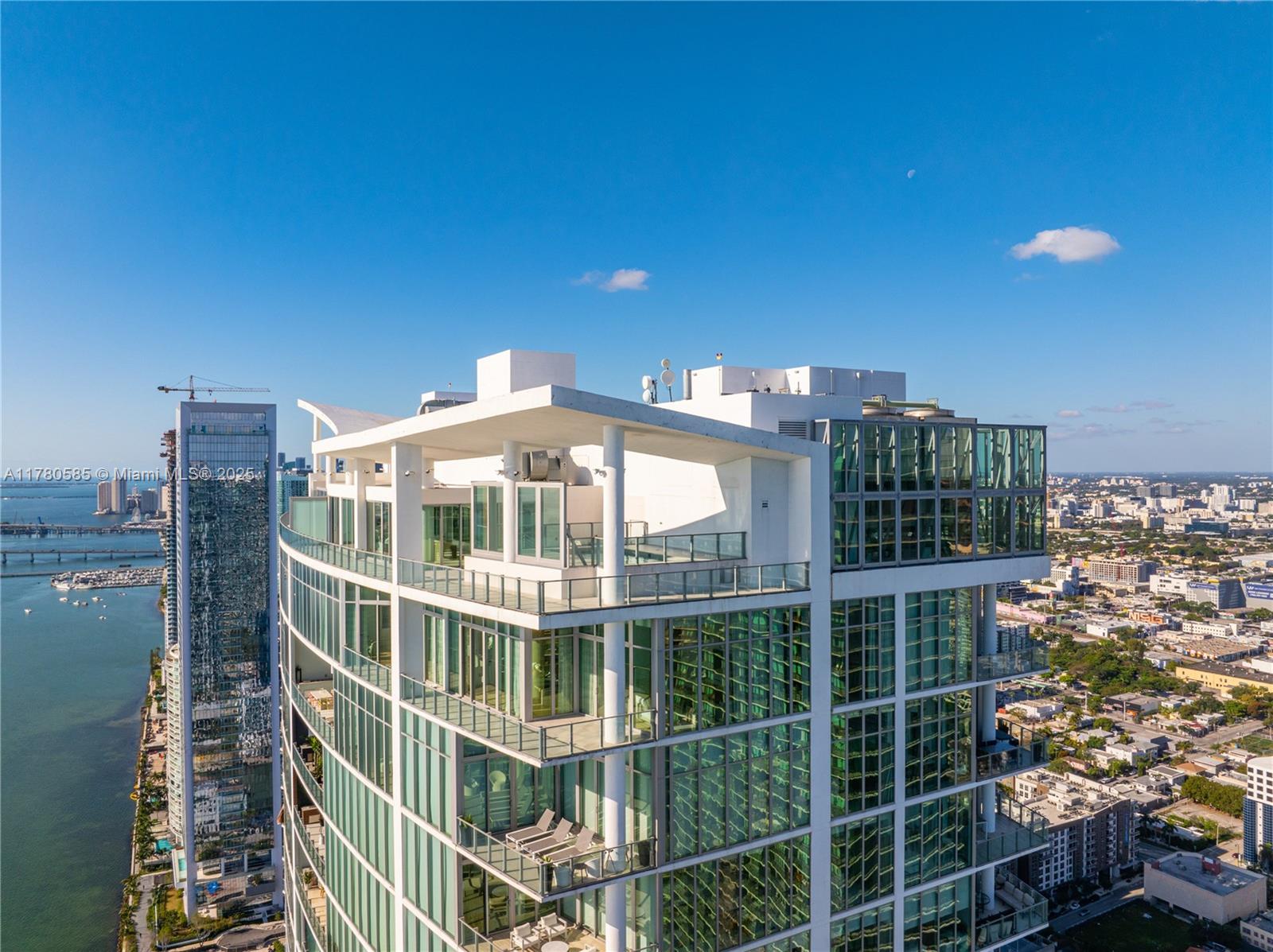 2900 NE 7th Ave #5102, Miami FL 33137