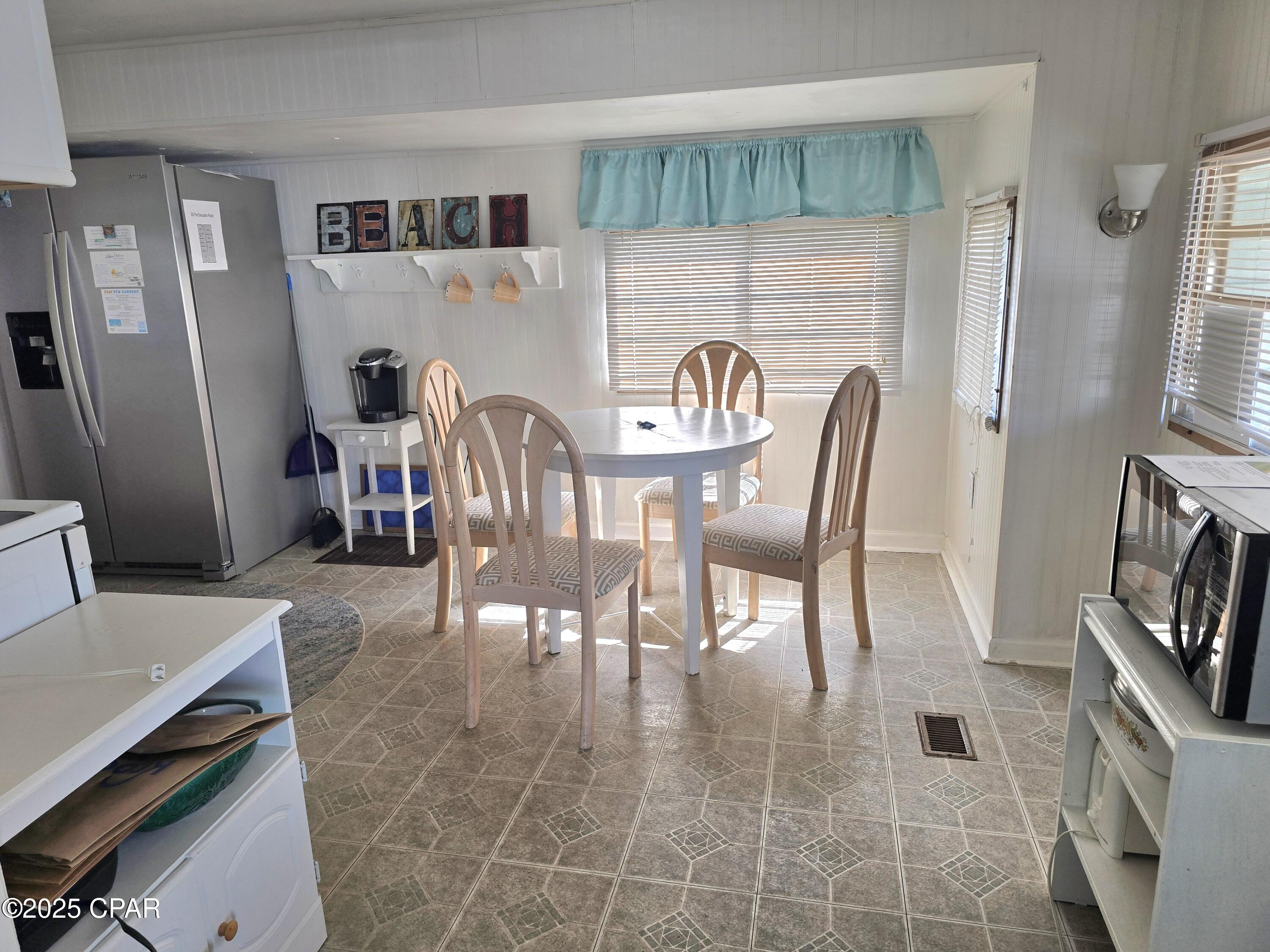 Image 8 For 300 Tarpon Drive
