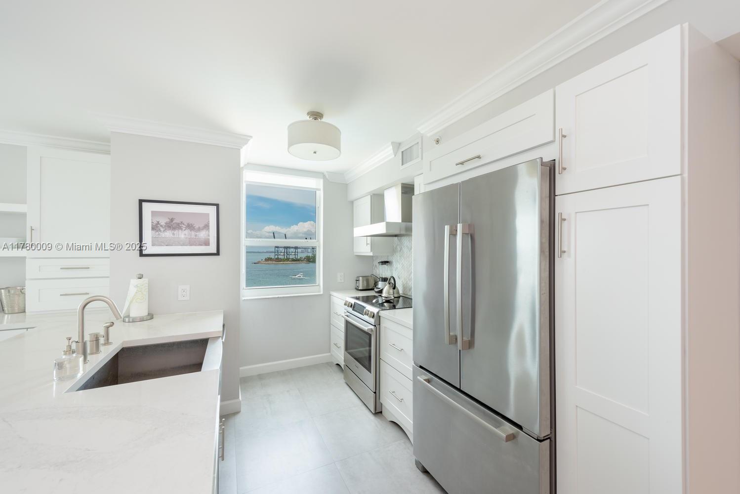 90 Alton Rd #1102, Miami Beach FL 33139