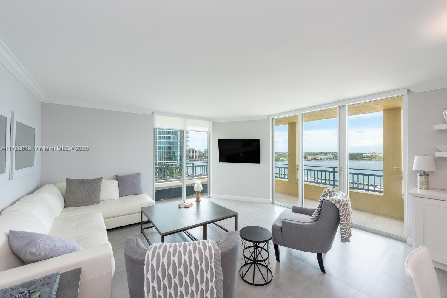 90 Alton Rd #1102, Miami Beach FL 33139