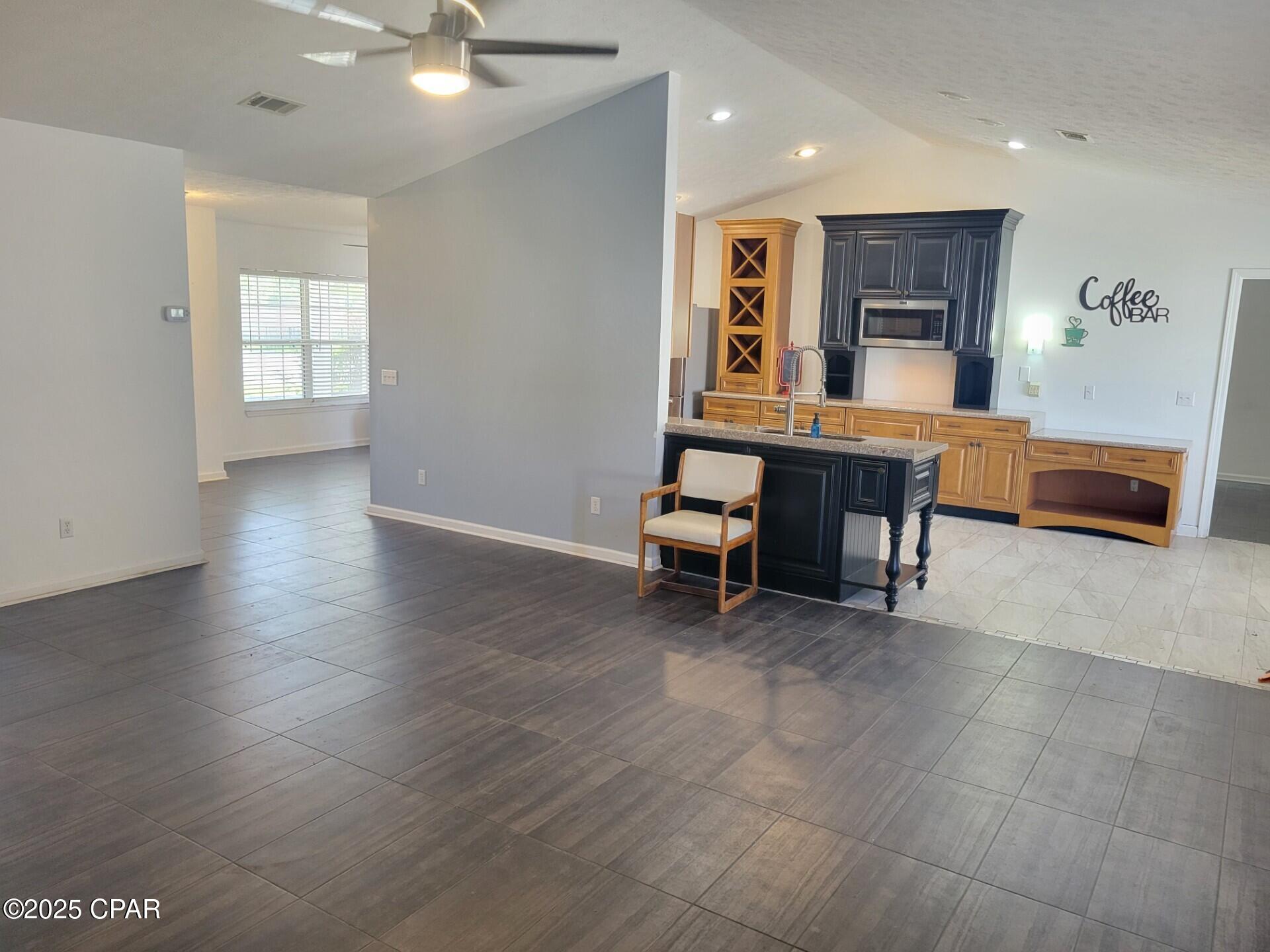 Image 4 For 2205 Crooked Oak Court