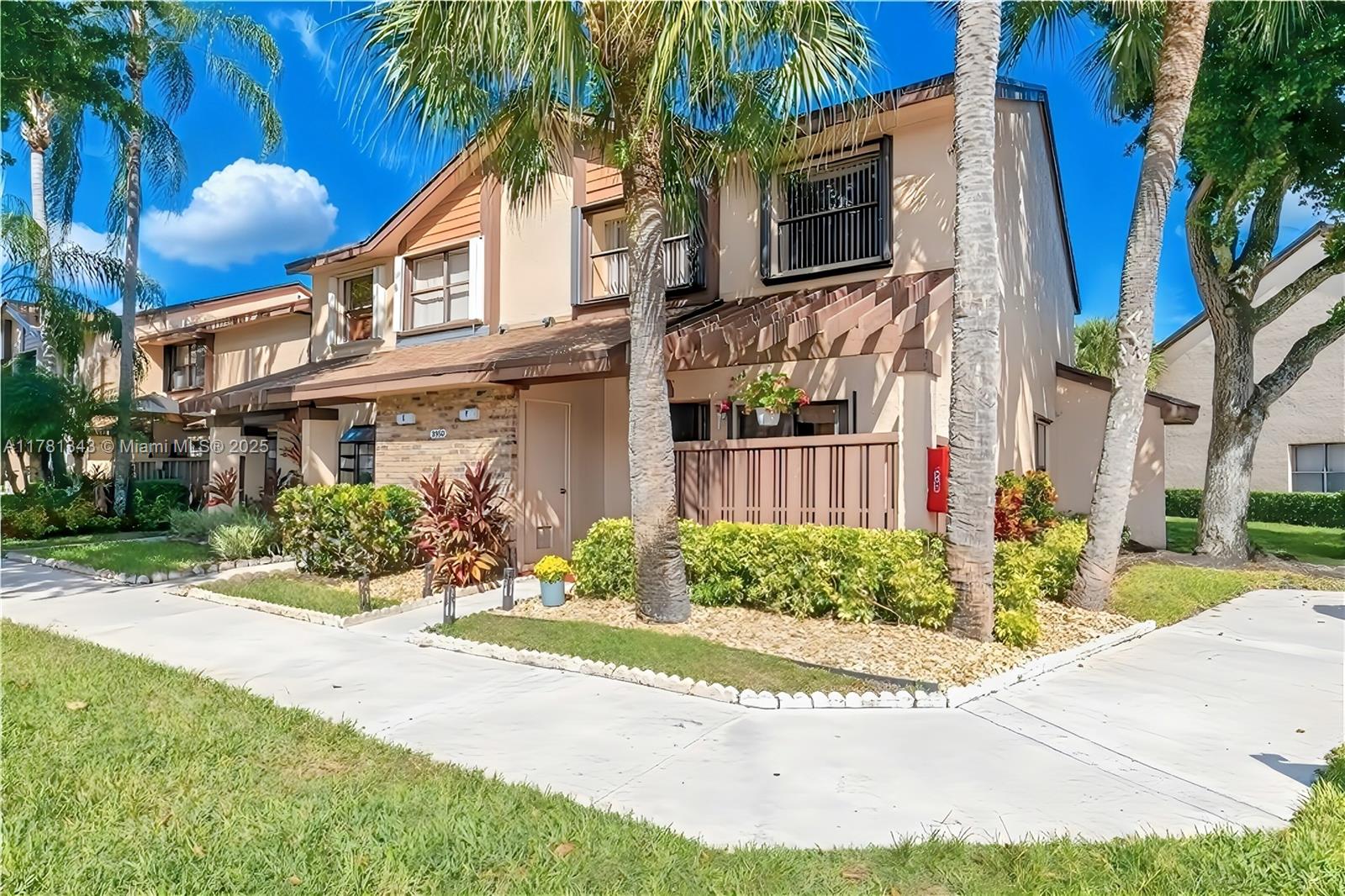 3950 Cocoplum Cir F