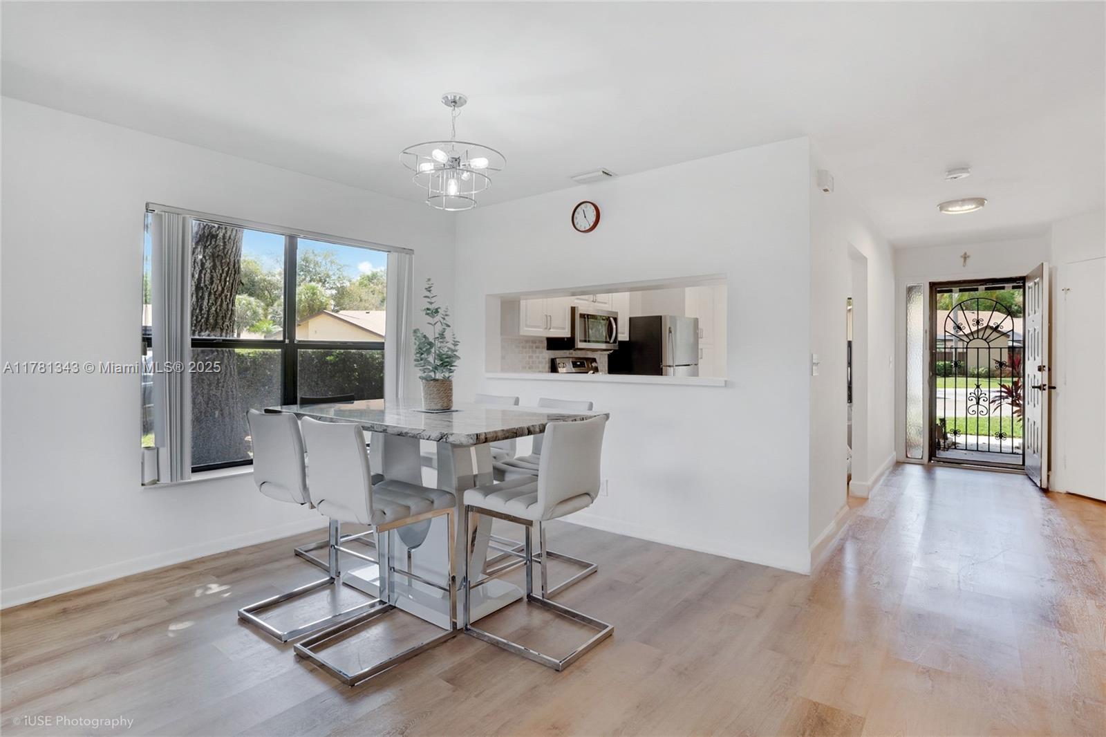 3950 Cocoplum Cir F