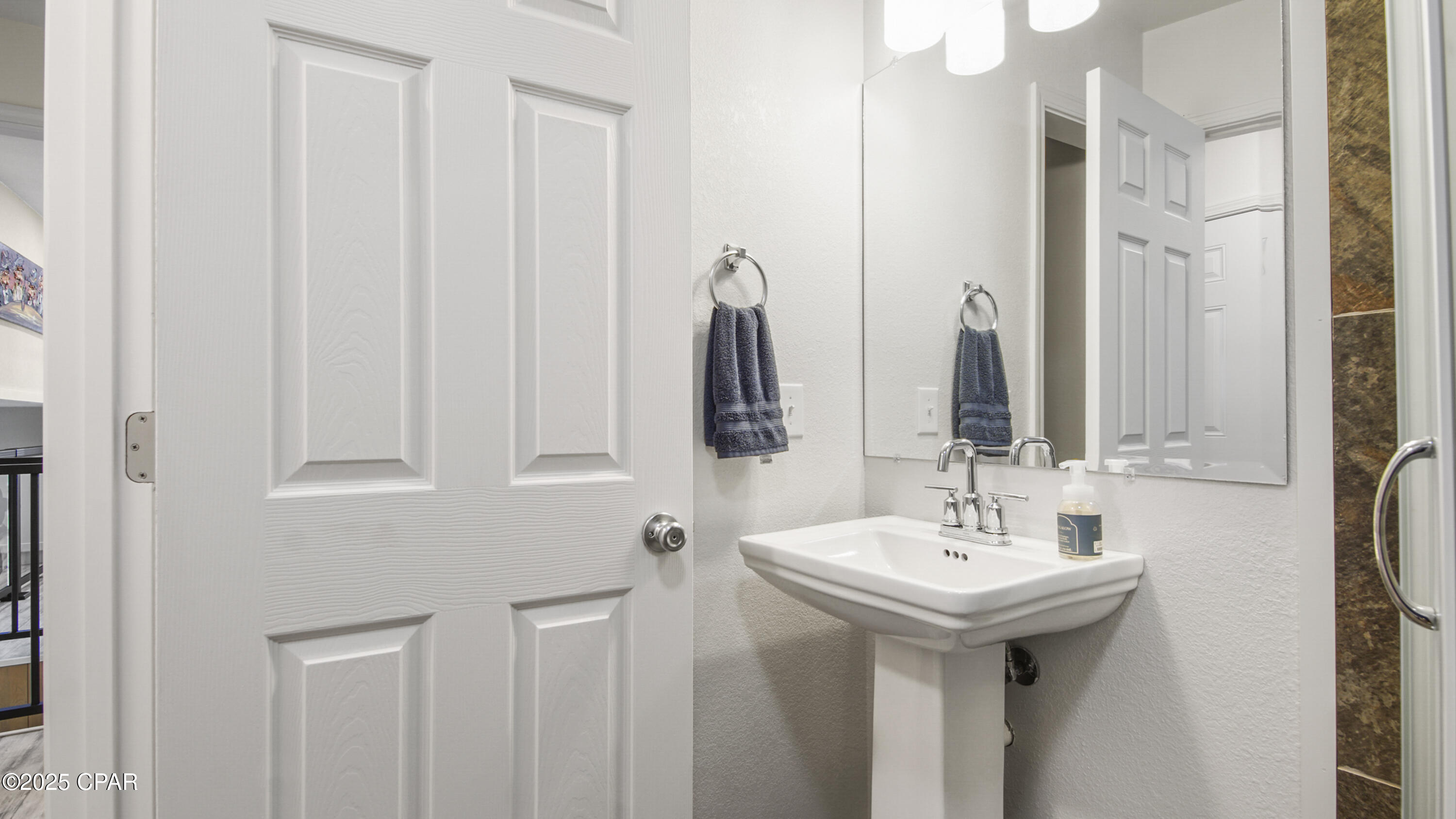 Image 19 For 4403 Bluewater Drive