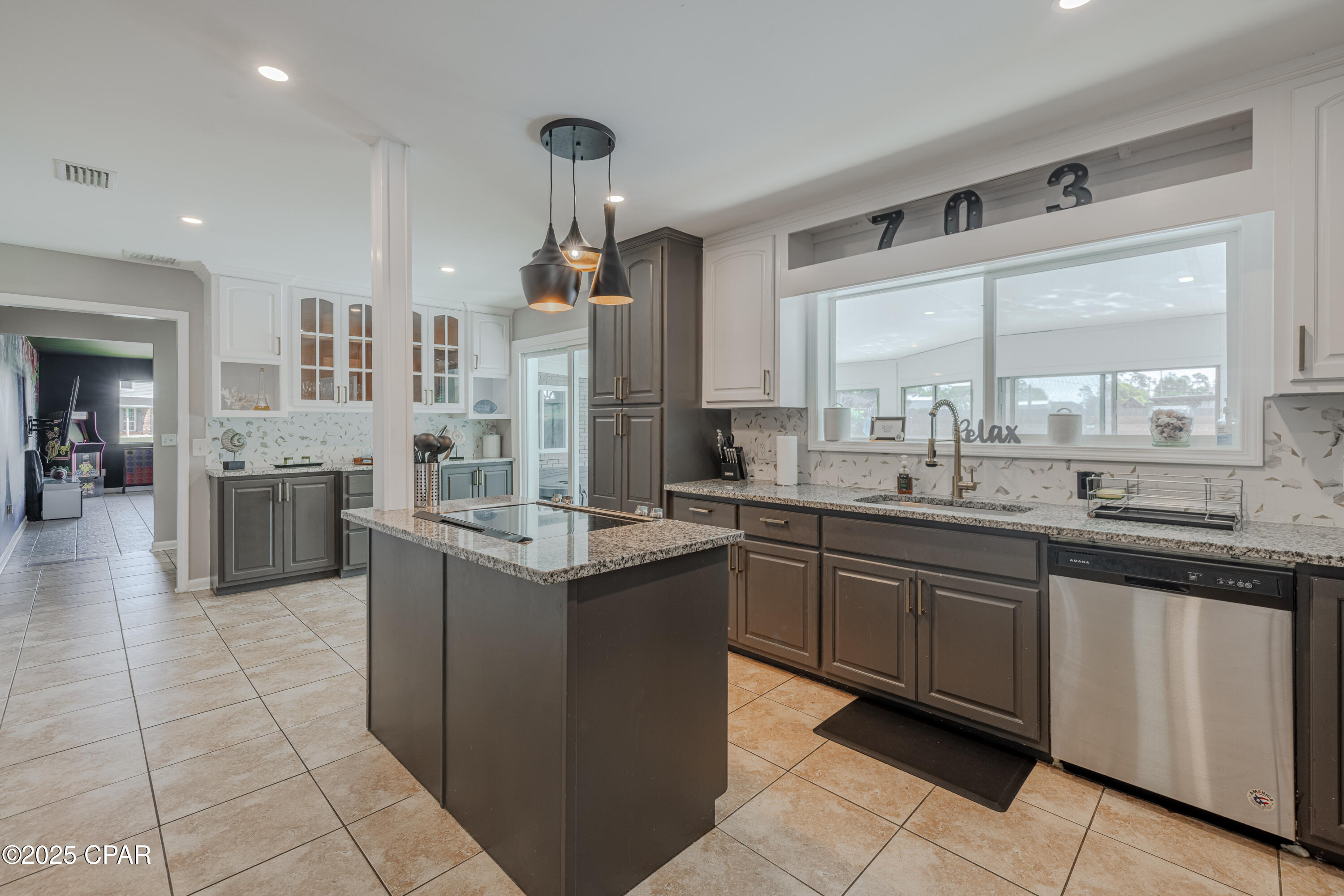 Image 10 For 703 Huntingdon Road