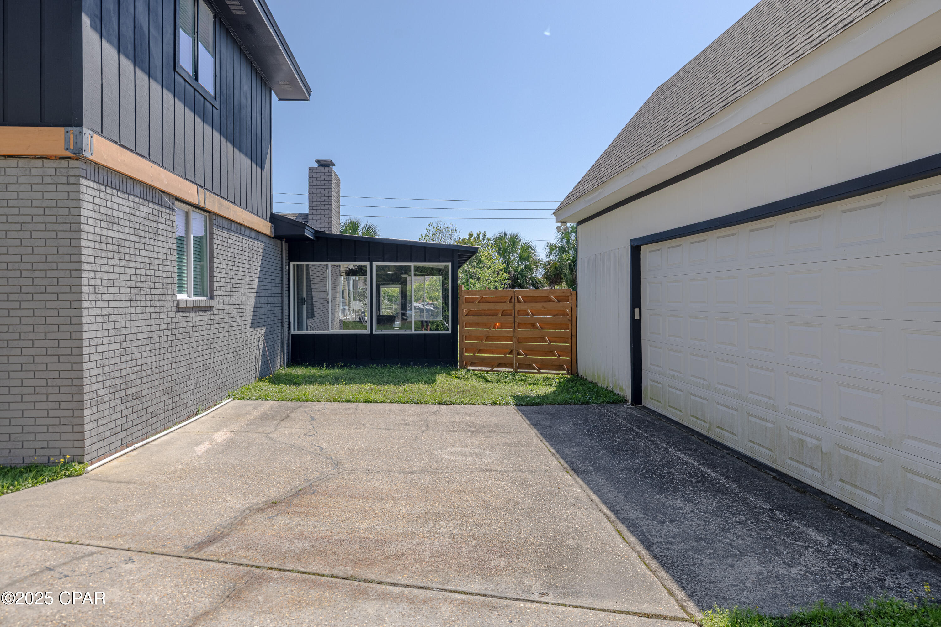 Image 63 For 703 Huntingdon Road