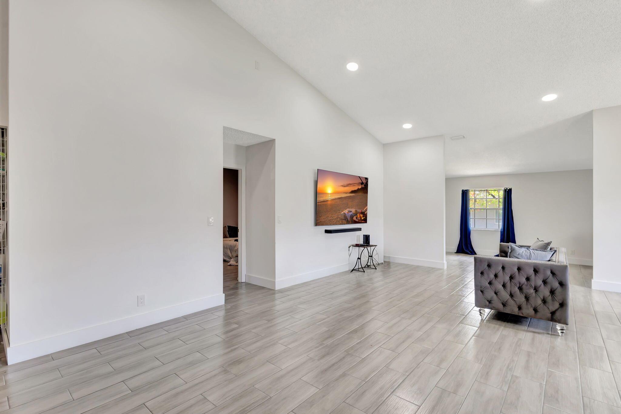 5287 Tiffany Anne Circle