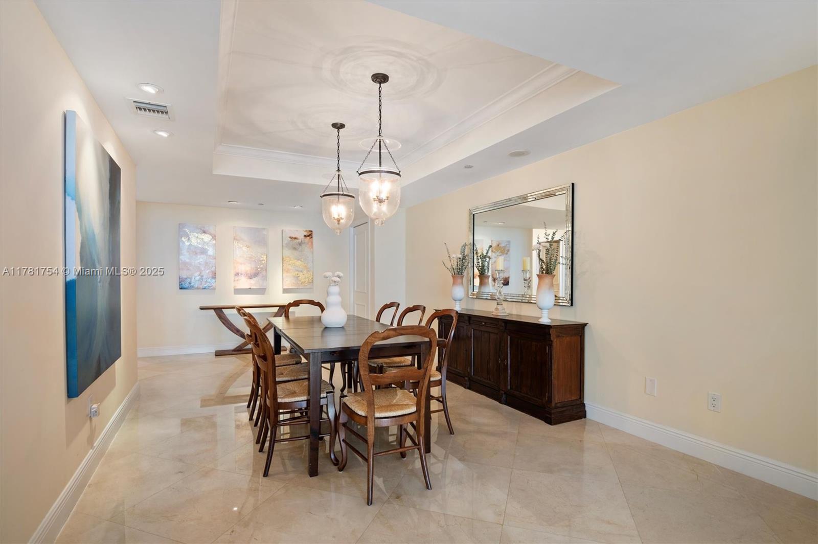 791 Crandon Blvd #704, Key Biscayne FL 33149