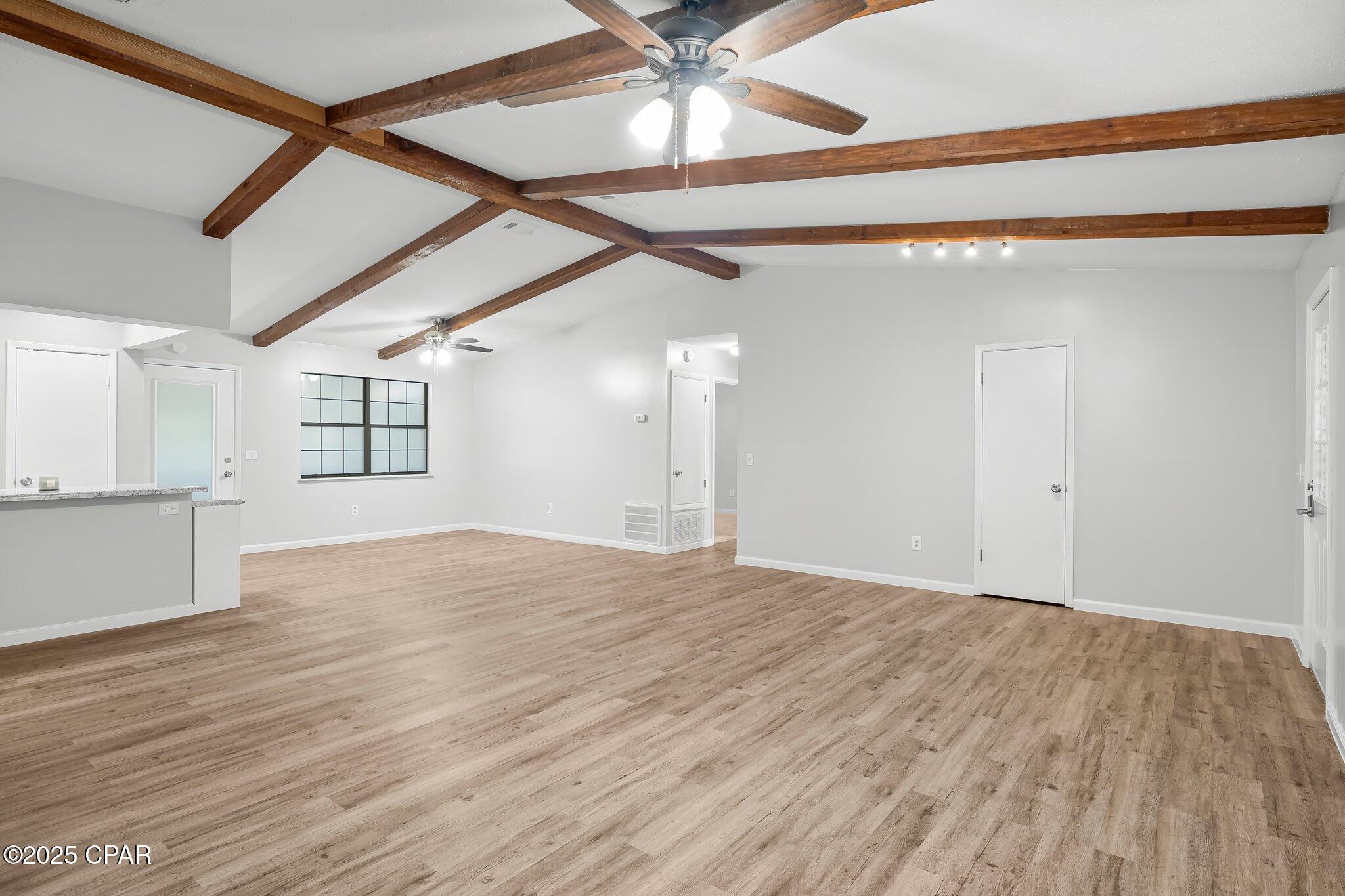 Image 8 For 12109 Country Club Drive