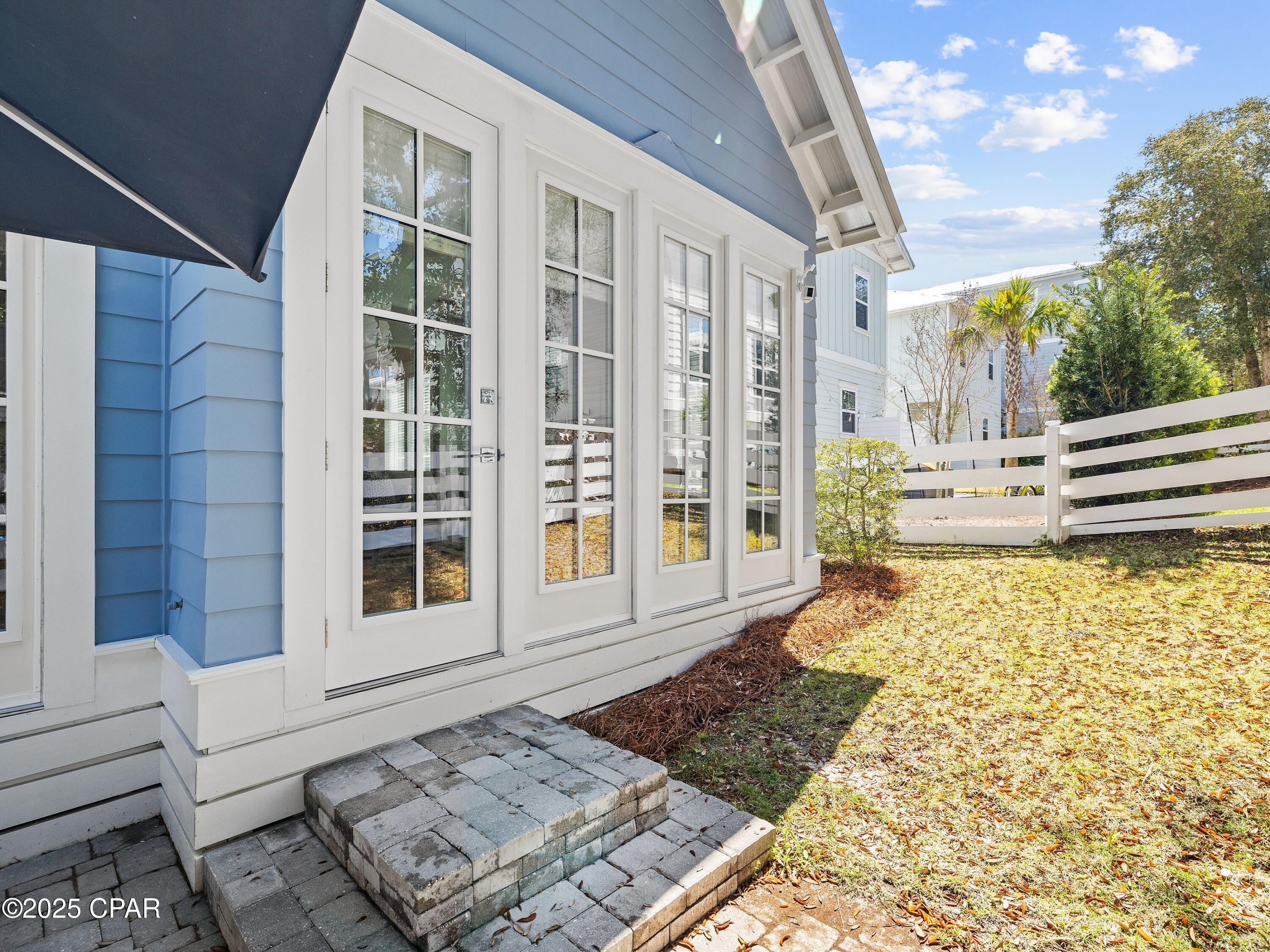 Image 45 For 115 Grande Pointe Circle