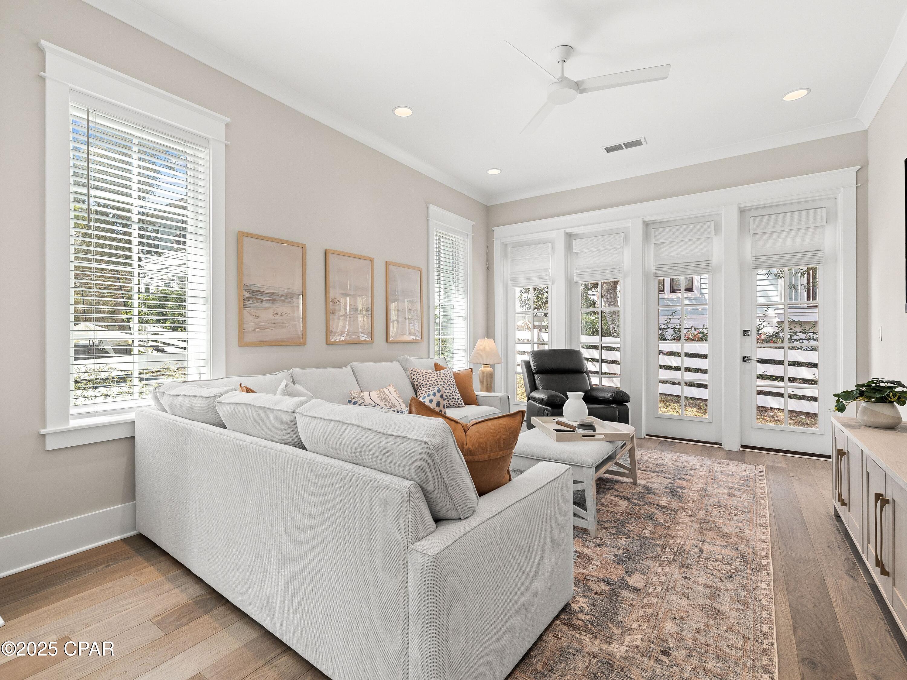 Image 5 For 115 Grande Pointe Circle