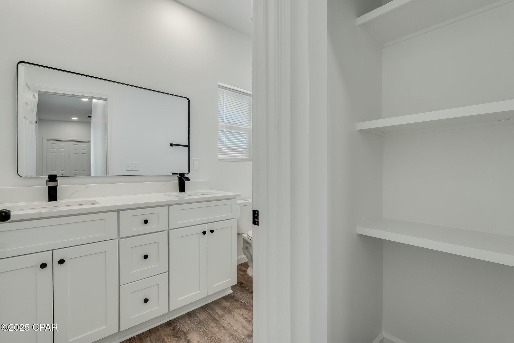Image 9 For 517 Kraft Avenue