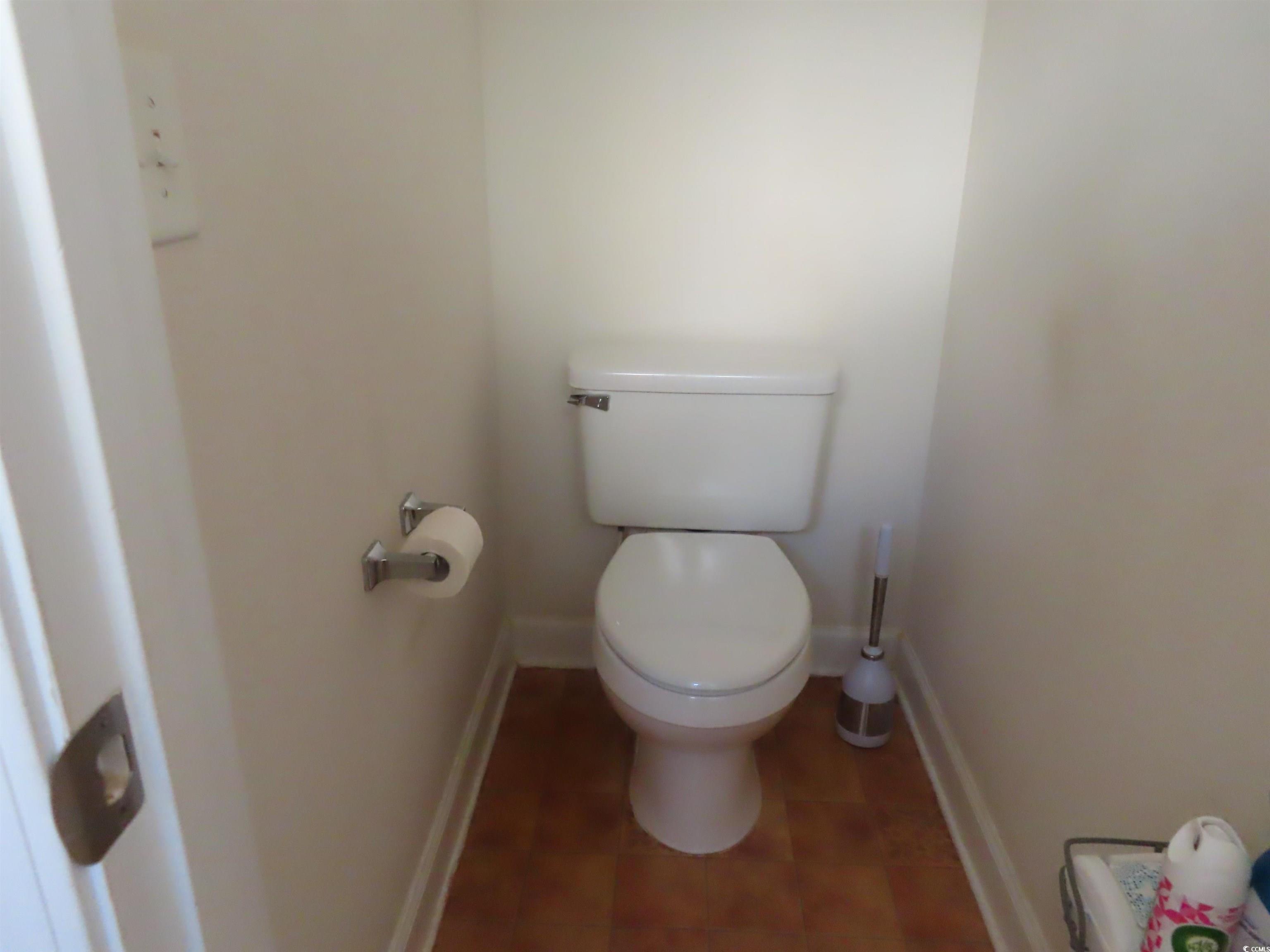 819 Brookline Dr.
