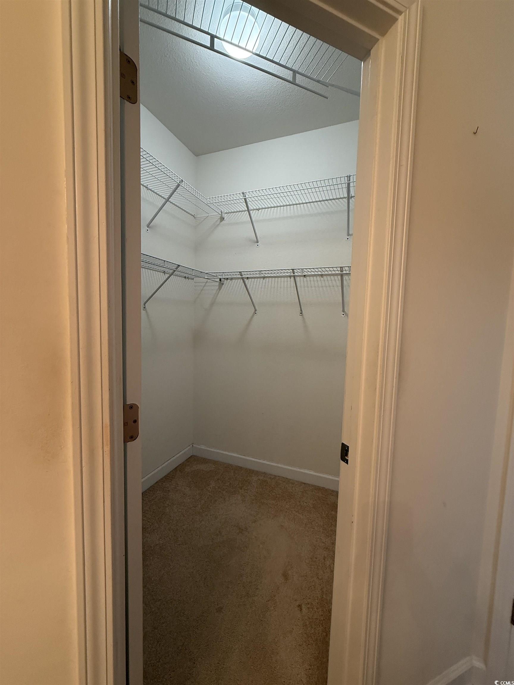 819 Brookline Dr.