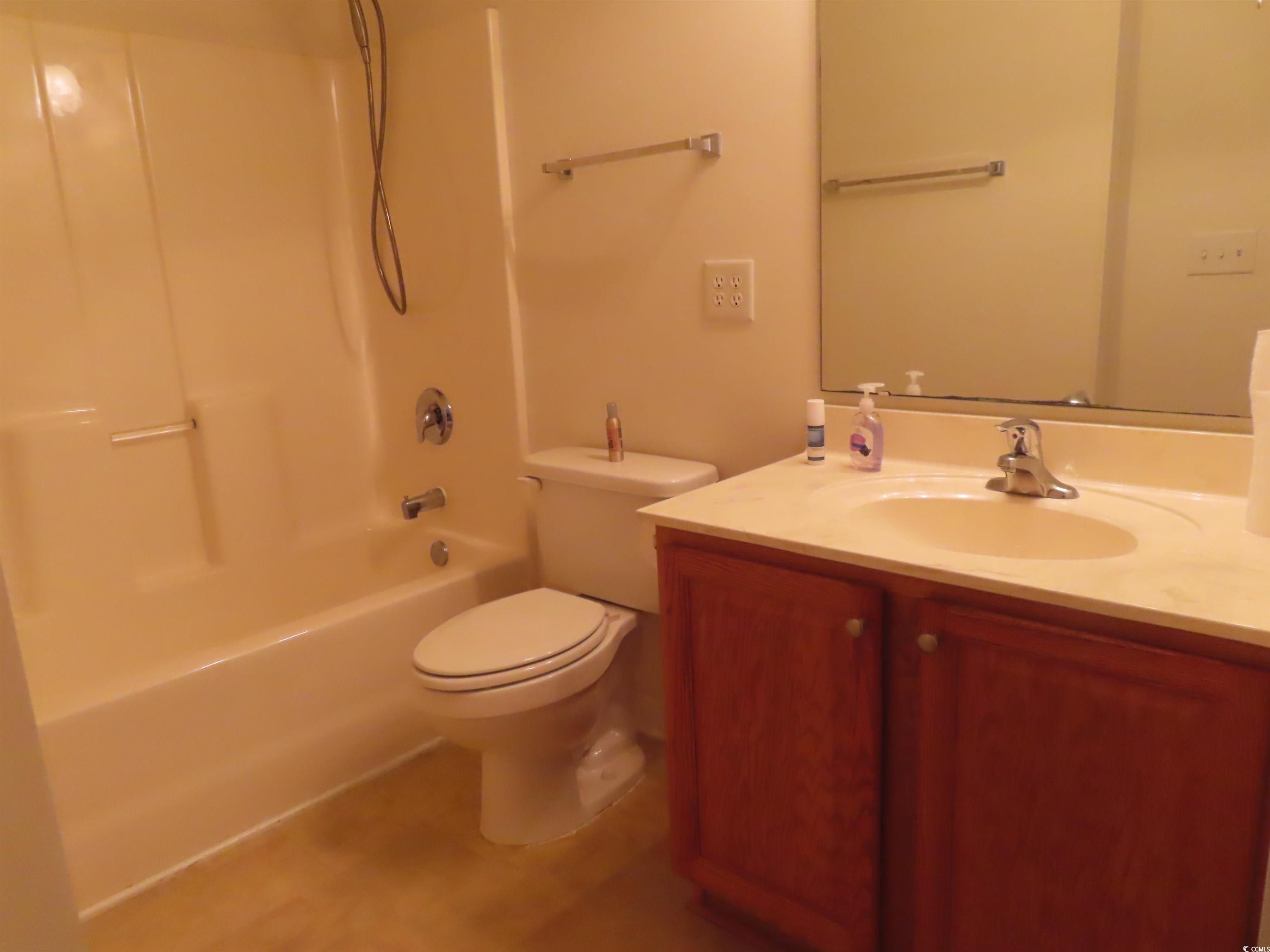 819 Brookline Dr.