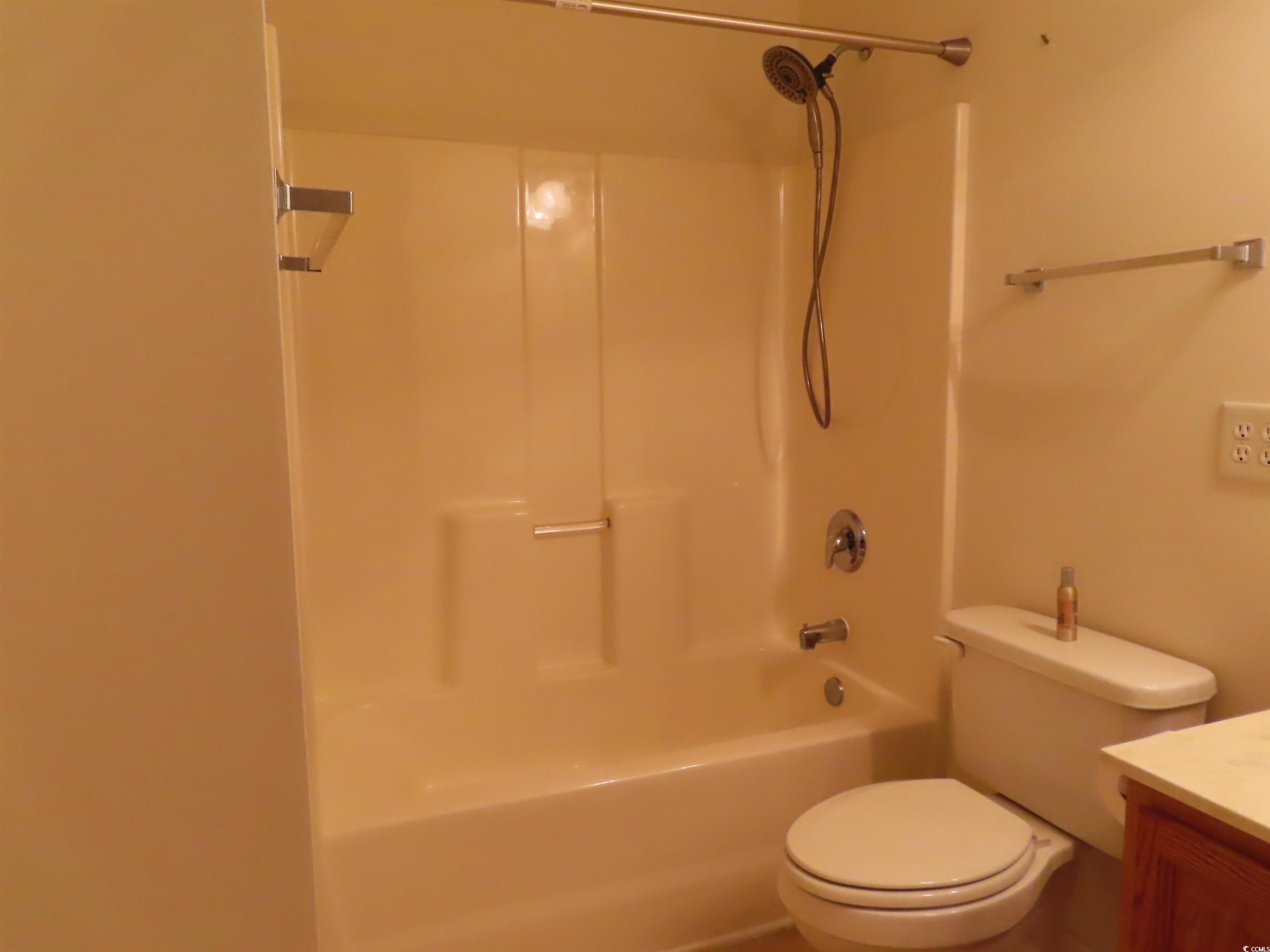 819 Brookline Dr.