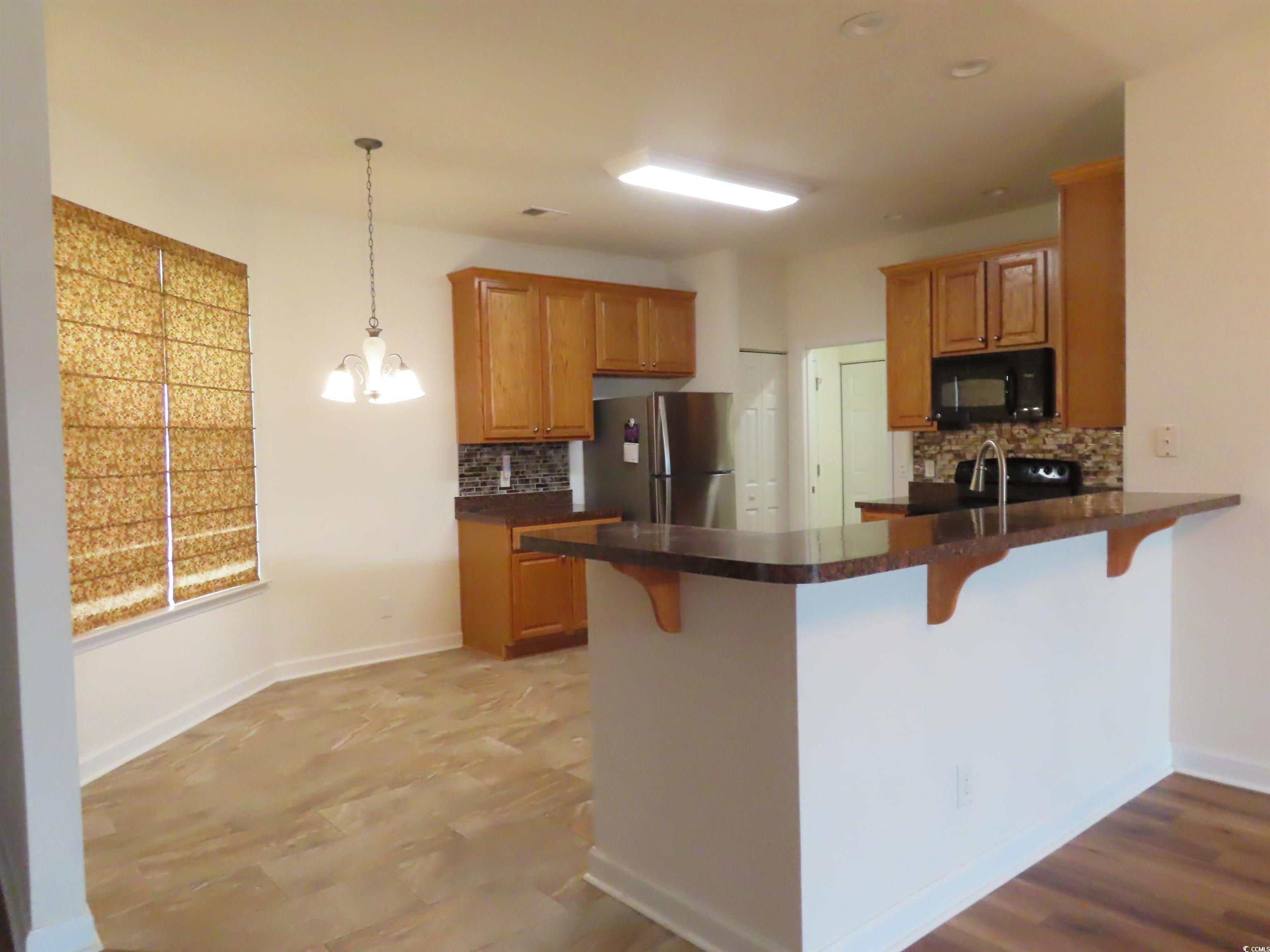 819 Brookline Dr.