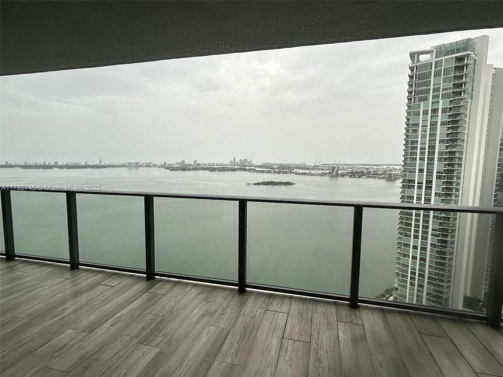 Paraiso Bay Condo
